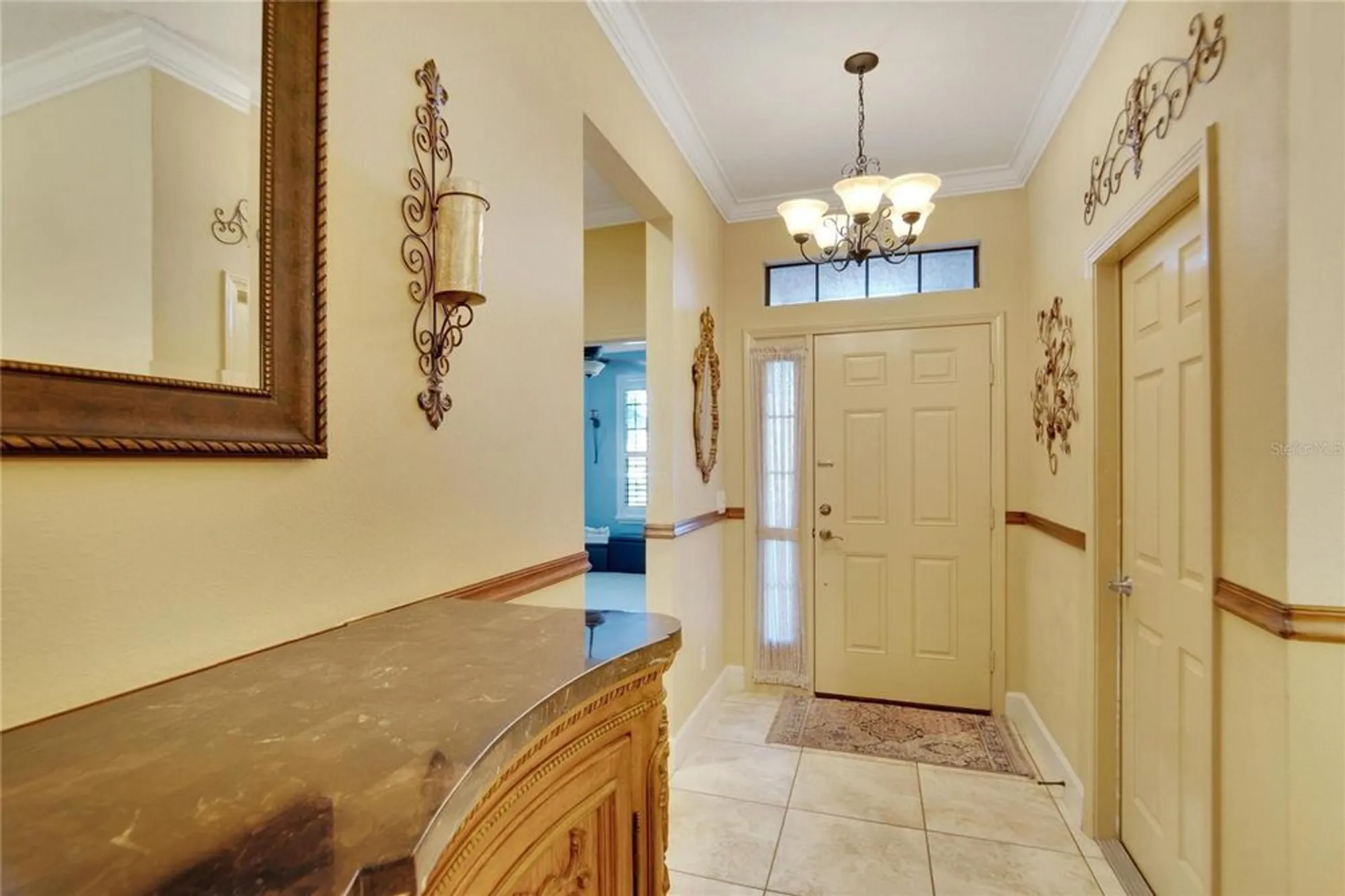 Property Slideshow image 6 of 67 | 204 mystic falls dr, Apollo Beach, FL, 33572