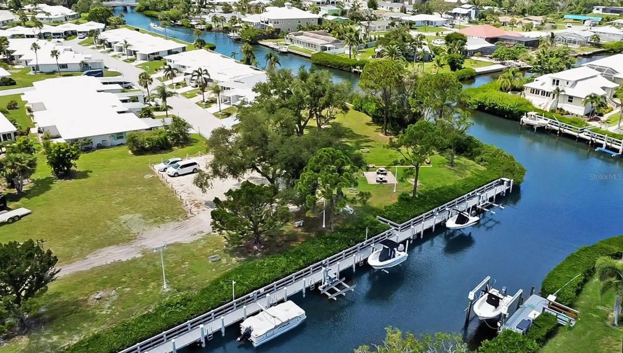 Property Slideshow image 8 of 62 | 214 fair winds dr # 214, Nokomis, FL, 34275