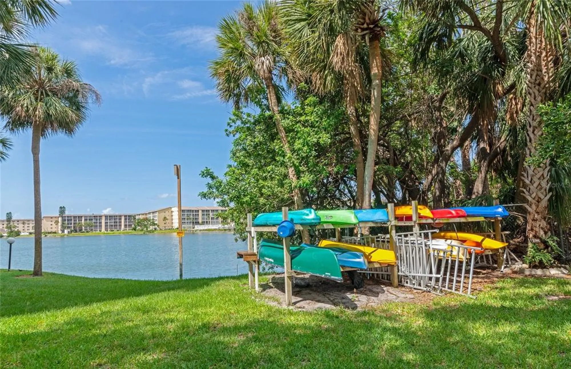 Property Slideshow image 40 of 44 | 3072 lake bayshore dr o- 119, Bradenton, FL, 34205