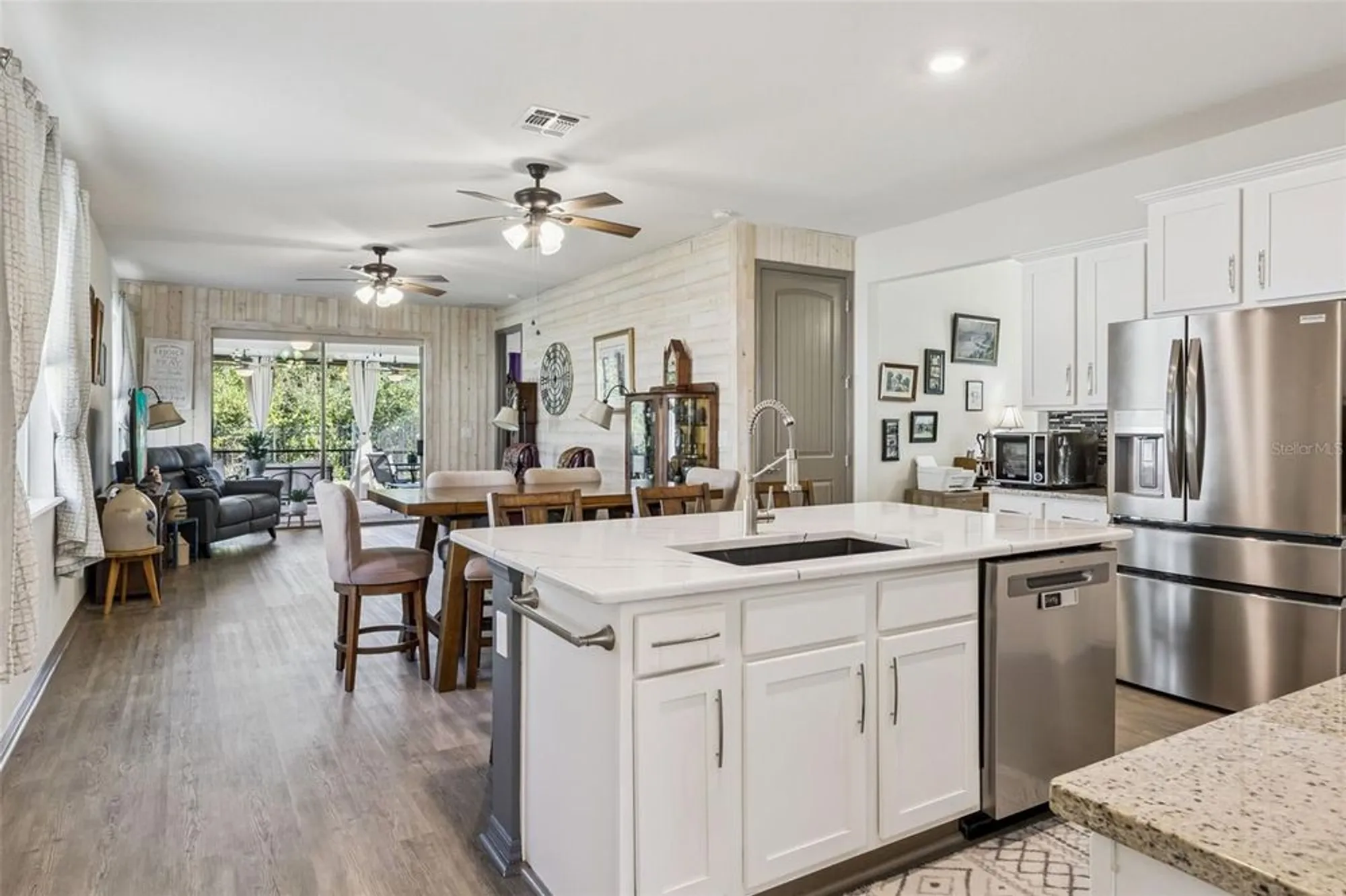 Property Slideshow image 14 of 35 | 17418 blazing star cir, Clermont, FL, 34714