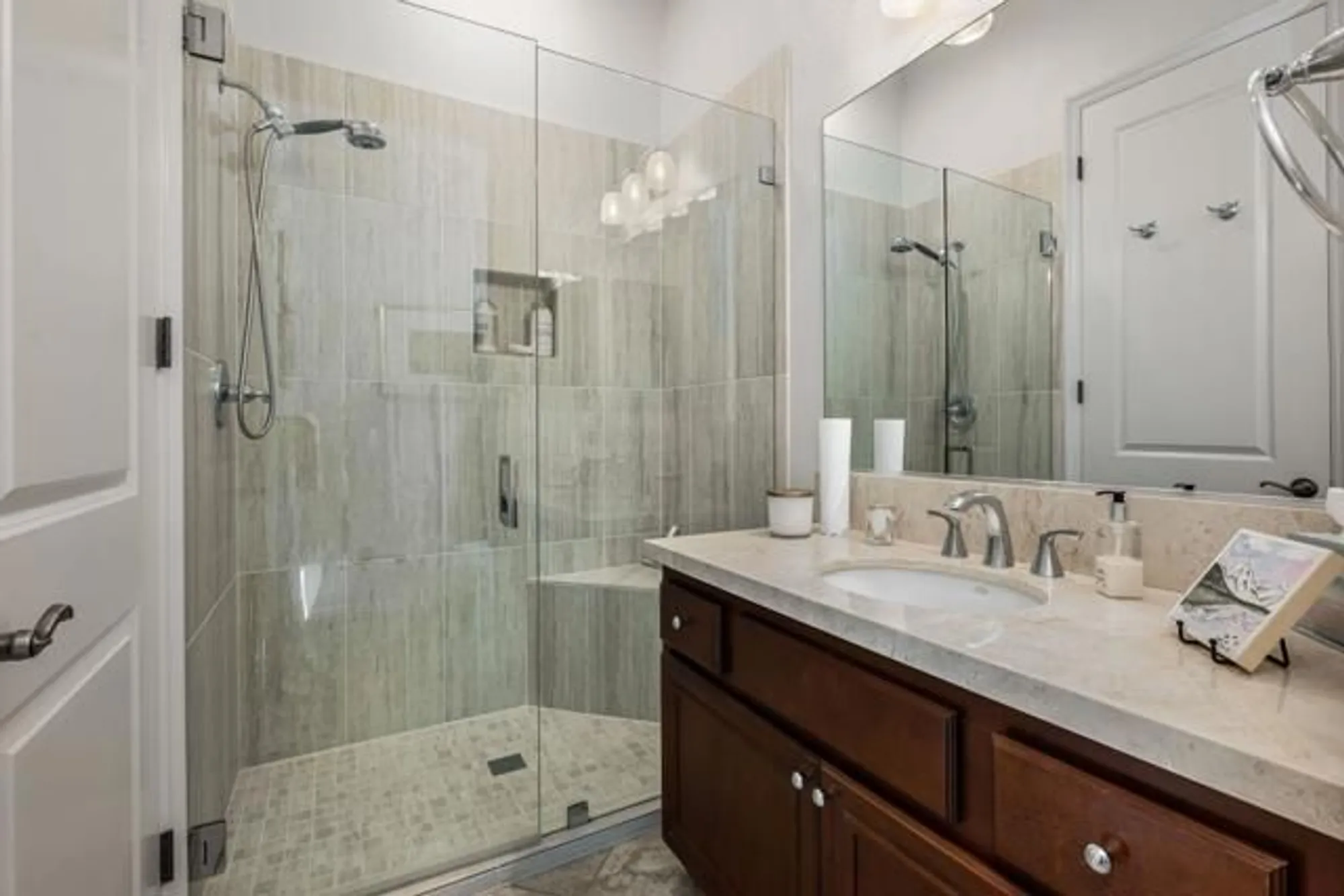 Property Slideshow image 28 of 42 | 61318 sapphire ln, La Quinta, CA, 92253