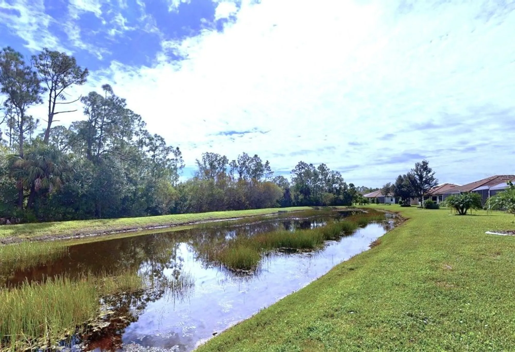 Property Slideshow image 82 of 98 | 2444 daisy dr, North Port, FL, 34289