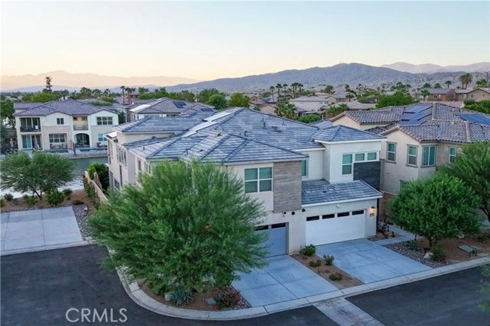 Property Slideshow image 18 of 47 | 43149 portuale ct, Indio, CA, 92203