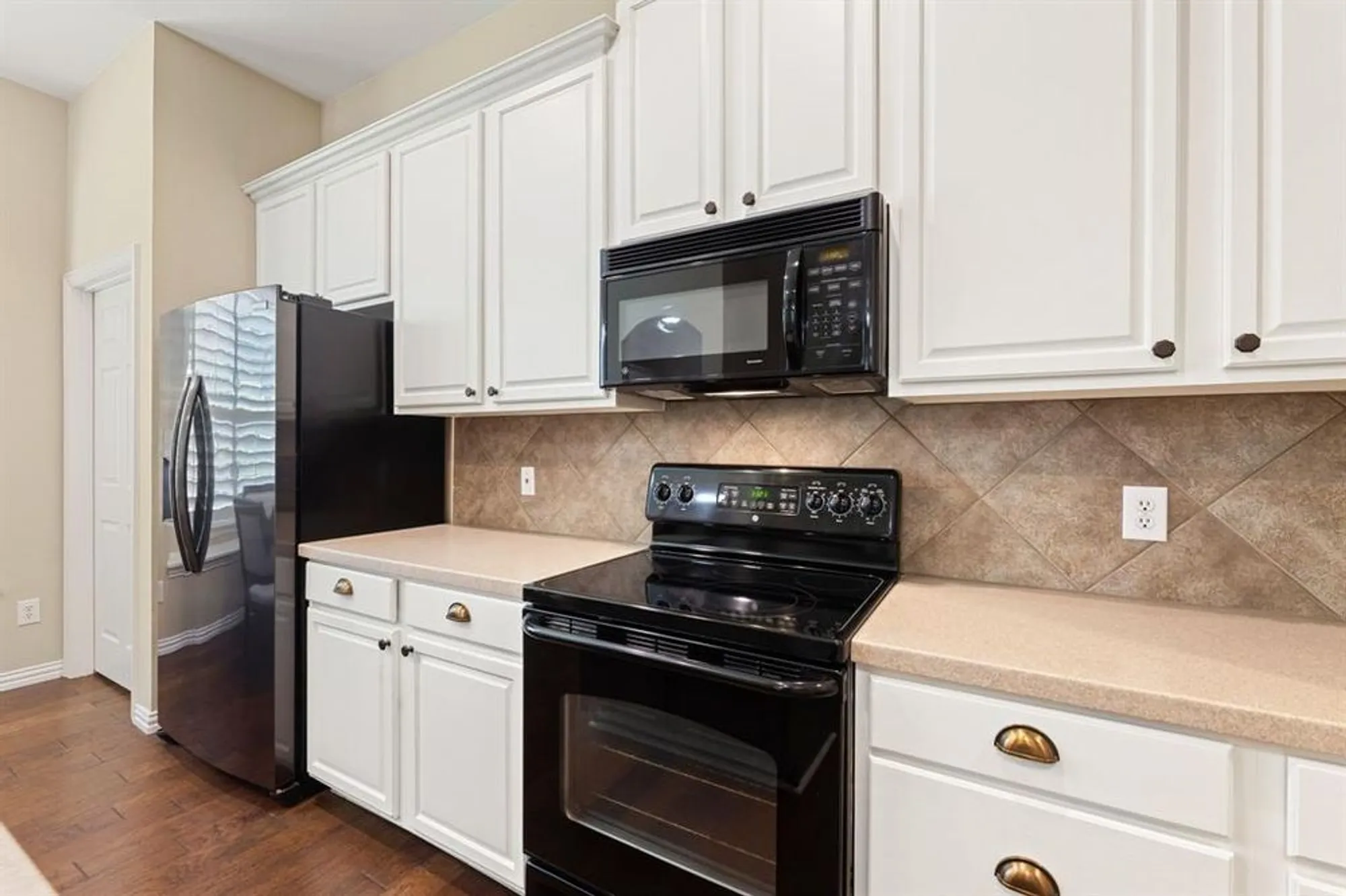 Property Slideshow image 15 of 36 | 900 medinah dr, Fairview, TX, 75069