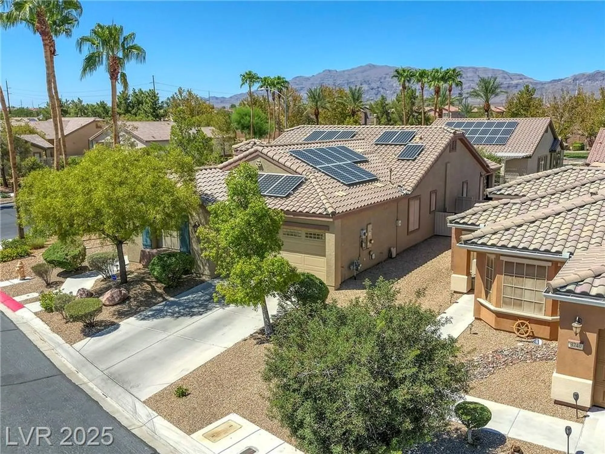 Property Slideshow image 41 of 65 | 3736 rocklin peak ave, North Las Vegas, NV, 89081