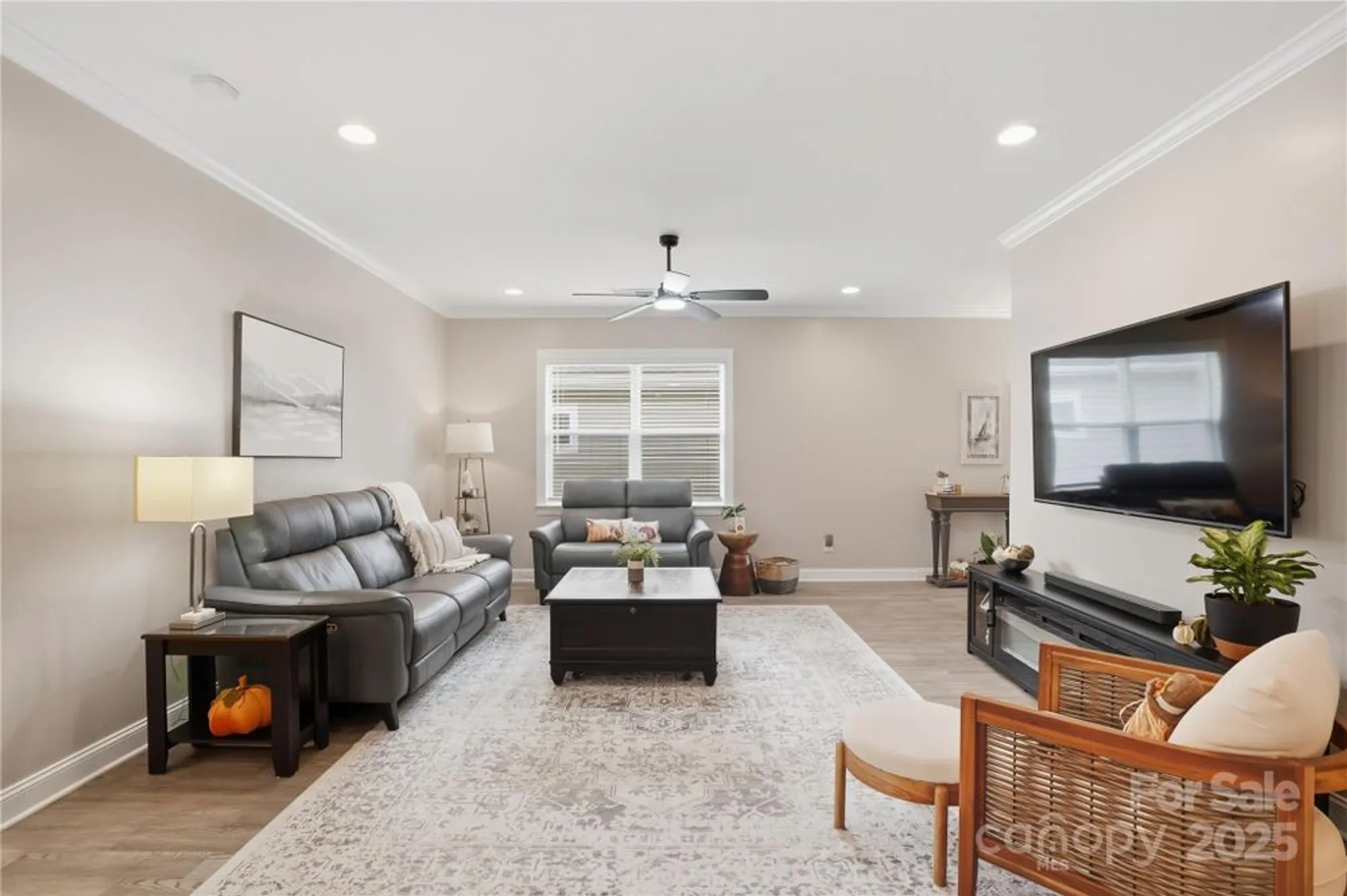 Property Slideshow image 9 of 48 | 6256 raven rock dr, Denver, NC, 28037