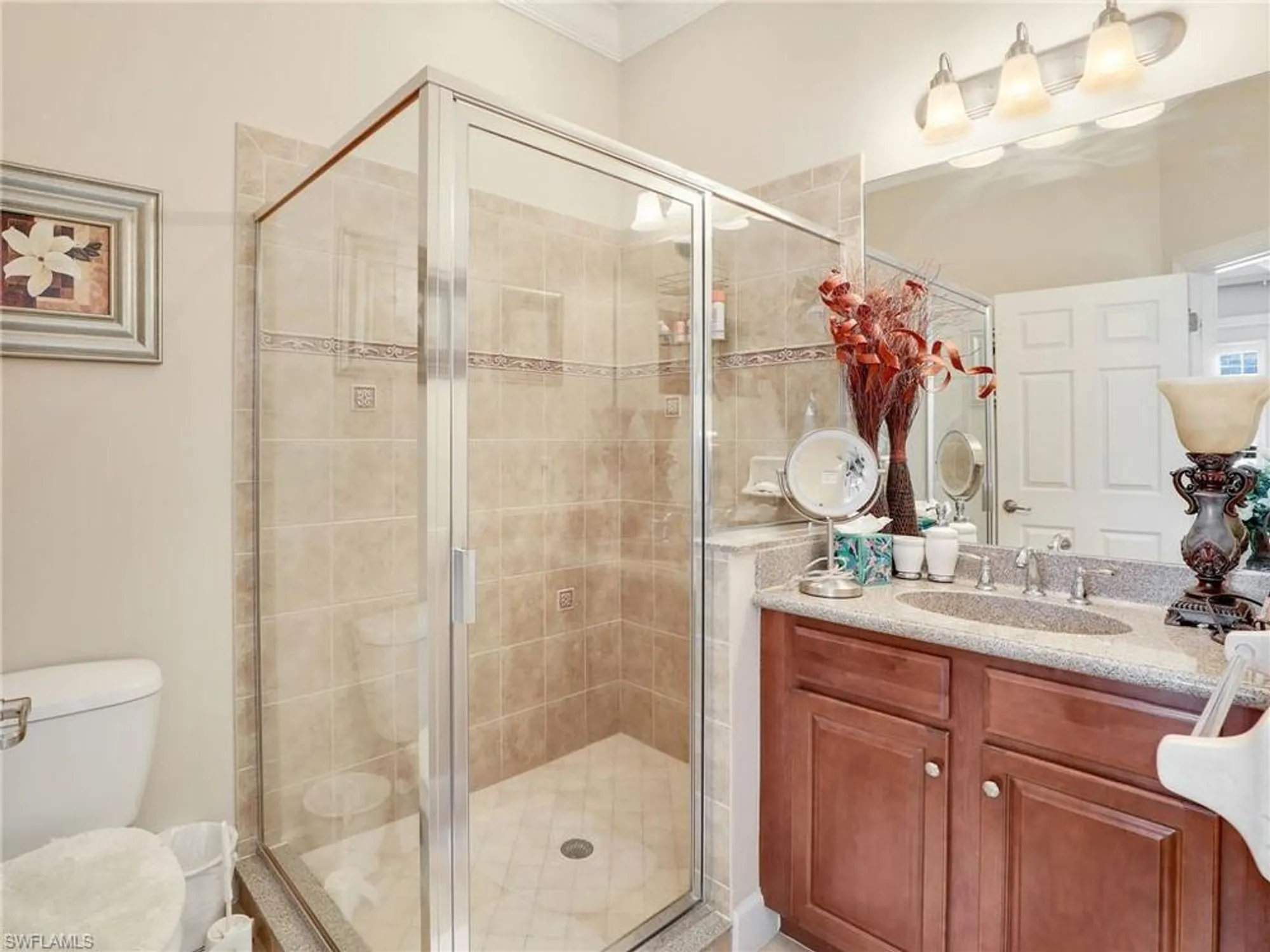 Property Slideshow image 26 of 43 | 10370 glastonbury cir 202, Fort Myers, FL, 33913