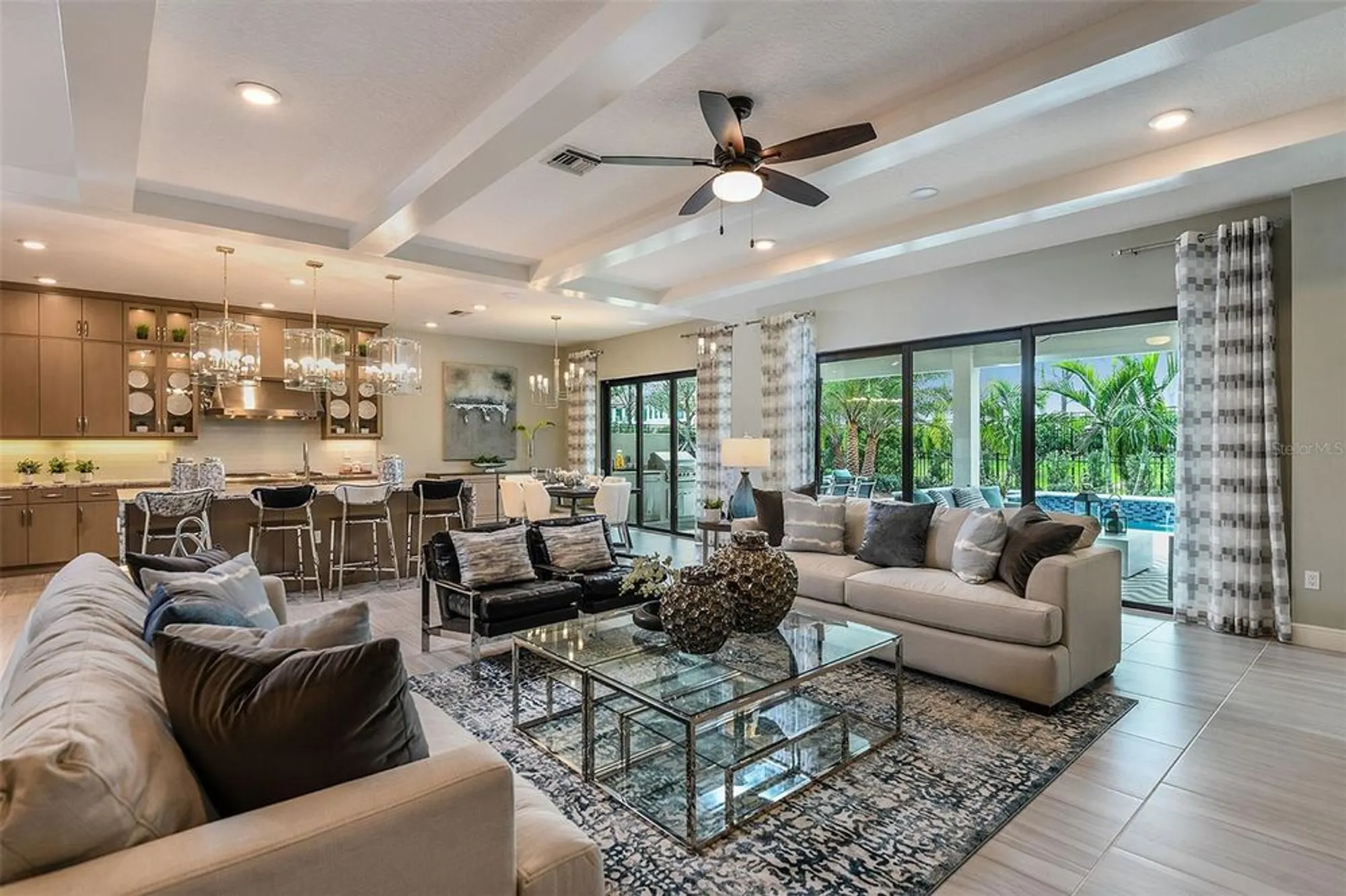 Property Slideshow image 10 of 78 | 18225 cresswind ter, Lakewood Ranch, FL, 34211