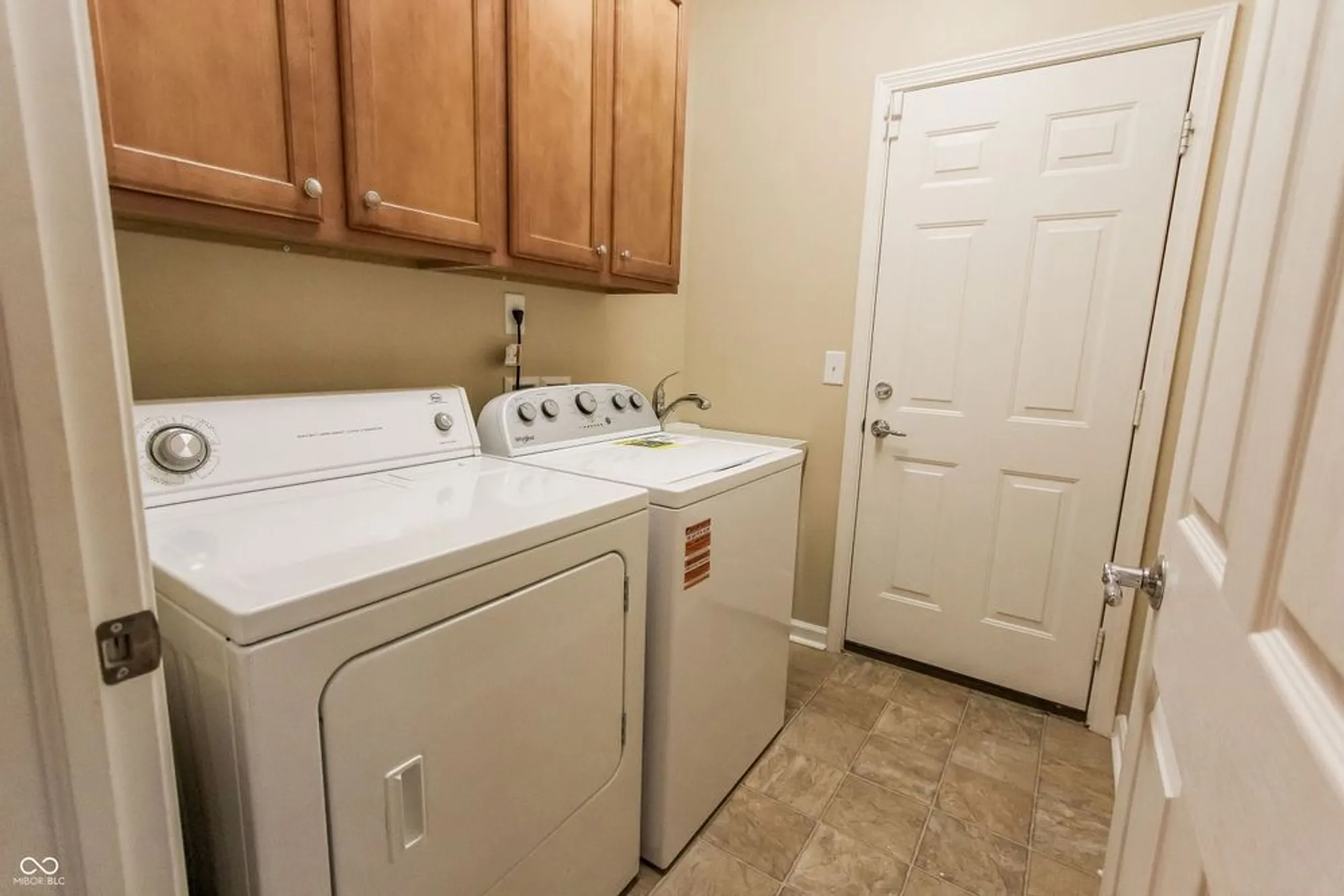 Property Slideshow image 39 of 52 | 15935 lambrusco way, Fishers, IN, 46037