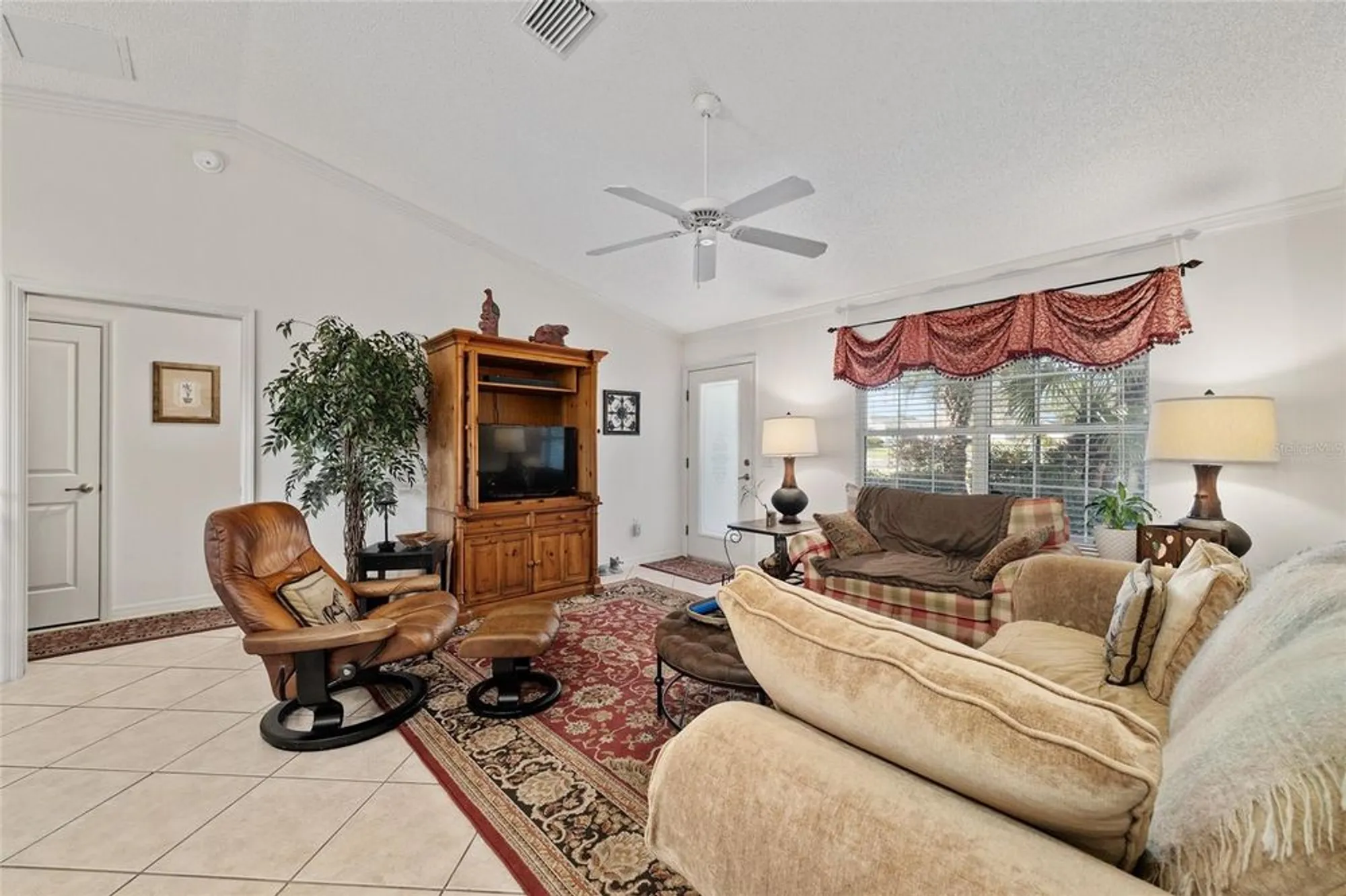 Property Slideshow image 12 of 61 | 17453 se 76th flintlock ter, The Villages, FL, 32162