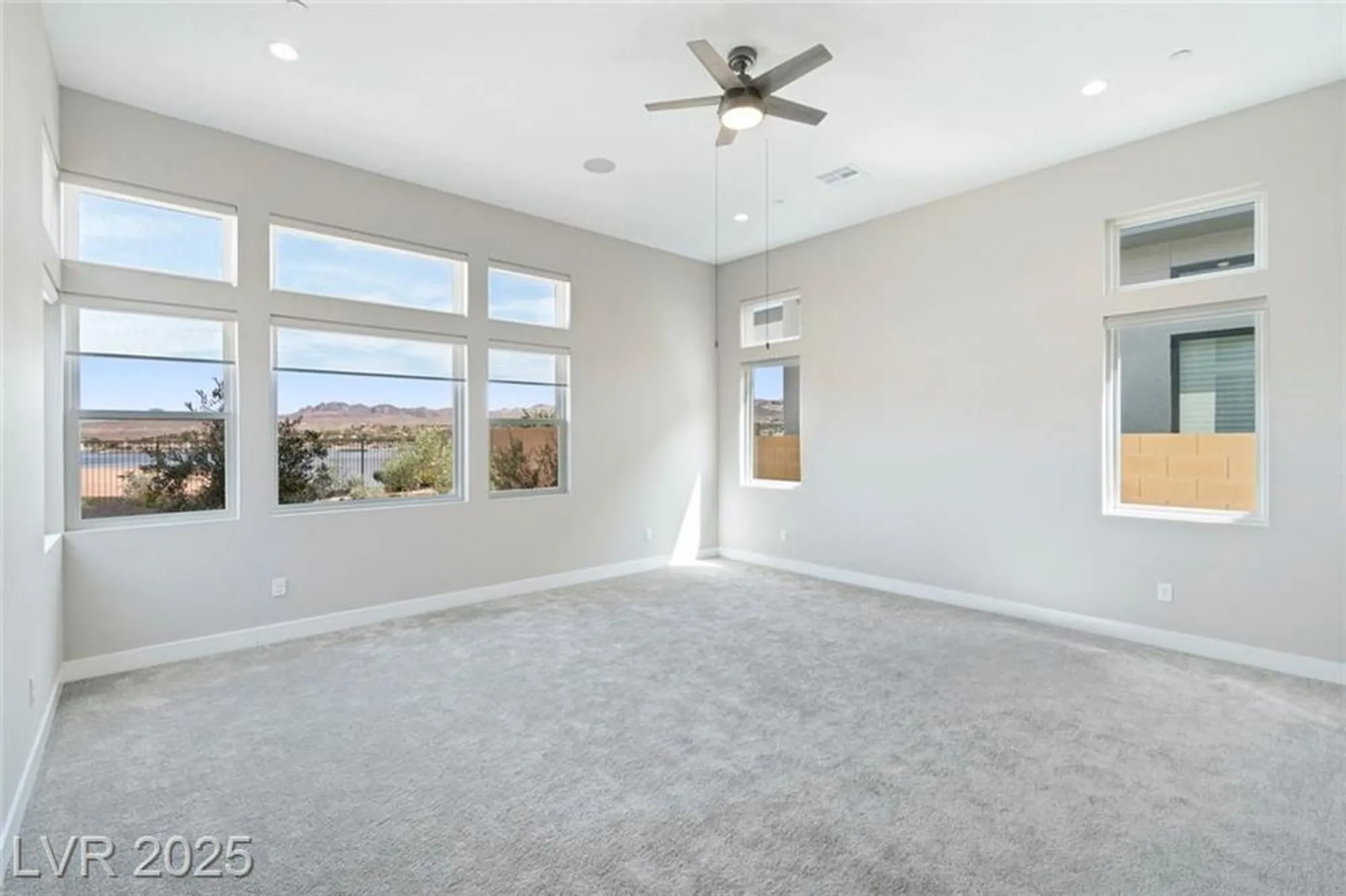 Property Slideshow image 18 of 56 | 104 tre pietre st, Henderson, NV, 89011