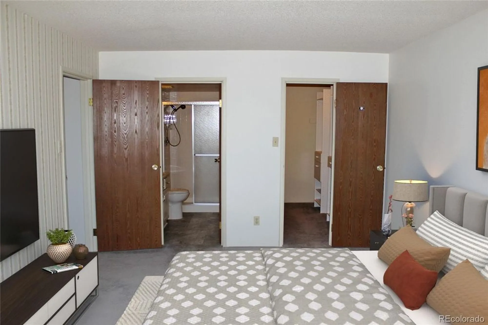 Property Slideshow image 14 of 25 | 13952 e marina dr 606, Aurora, CO, 80014