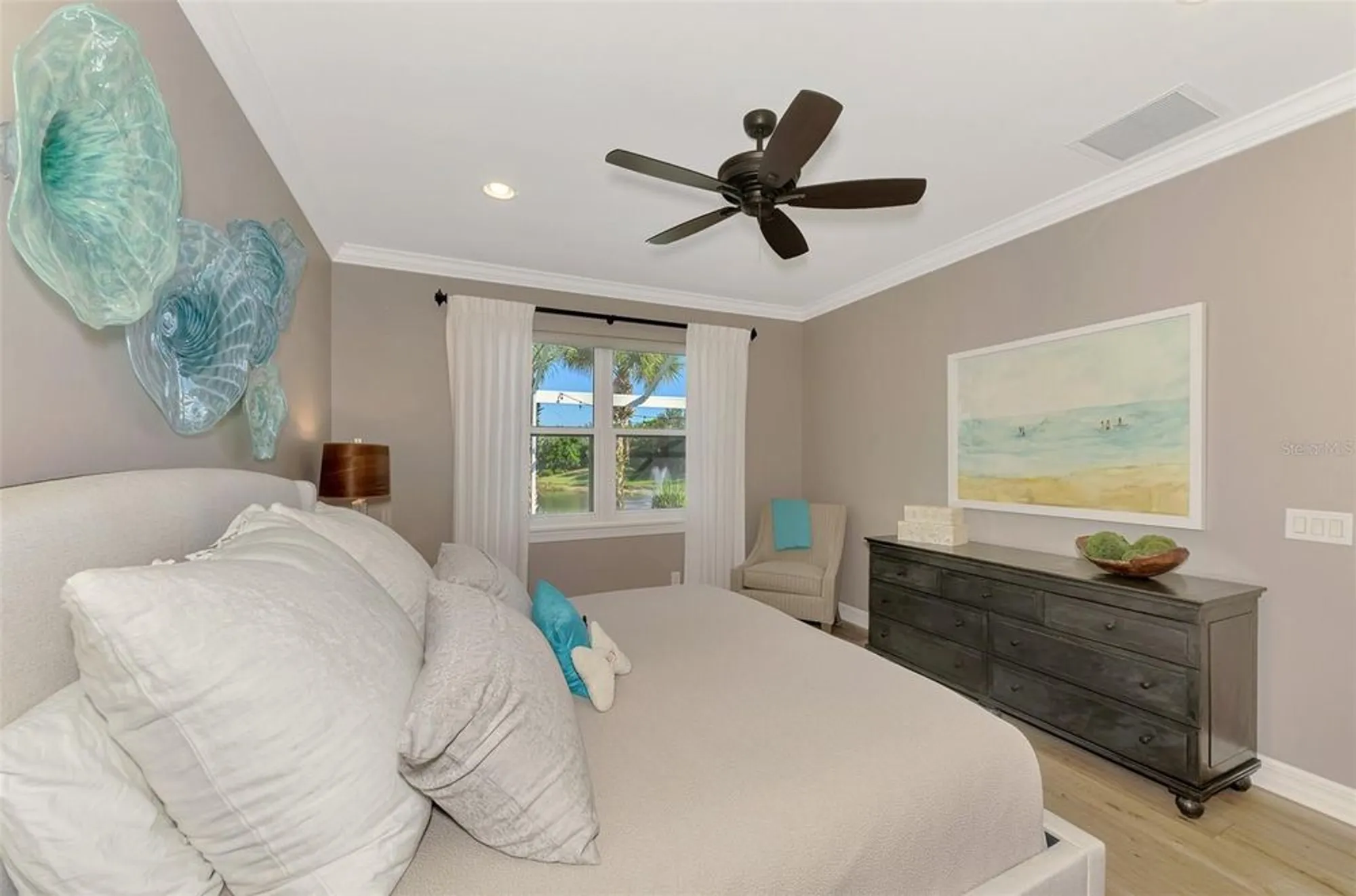 Property Slideshow image 32 of 79 | 6193 abaco dr, Sarasota, FL, 34238
