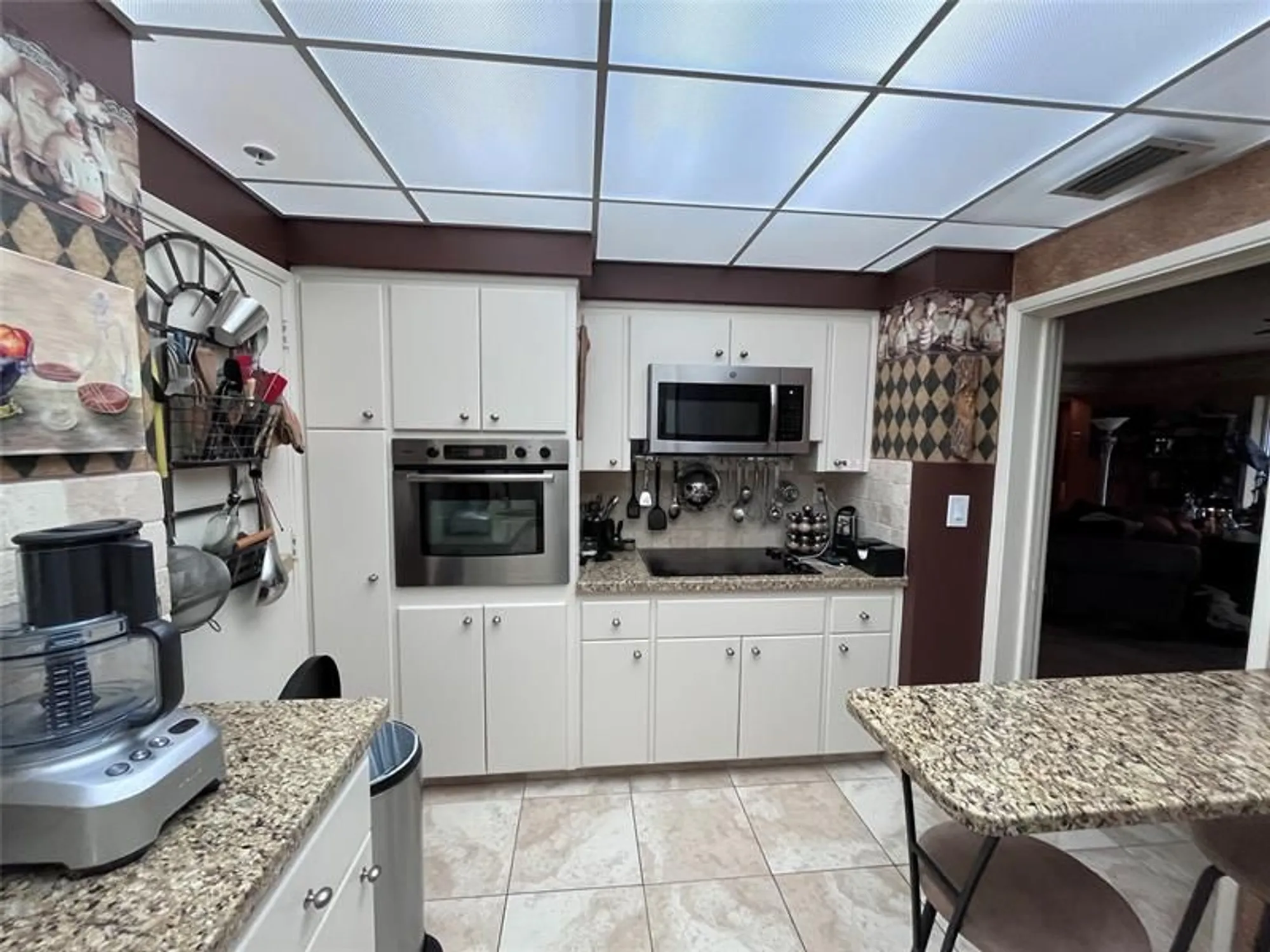 Property Slideshow image 6 of 38 | 3200 ne 36th st 1012, Fort Lauderdale, FL, 33308