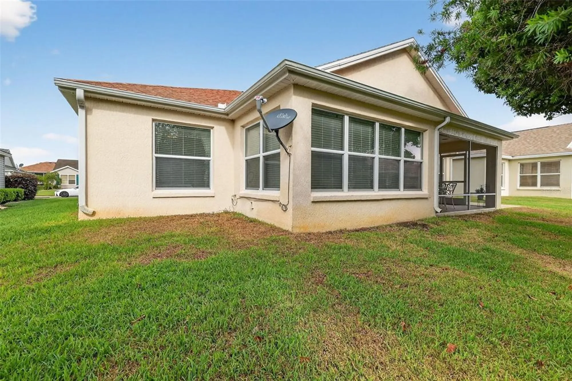 Property Slideshow image 23 of 25 | 2123 heather hill loop, The Villages, FL, 32162