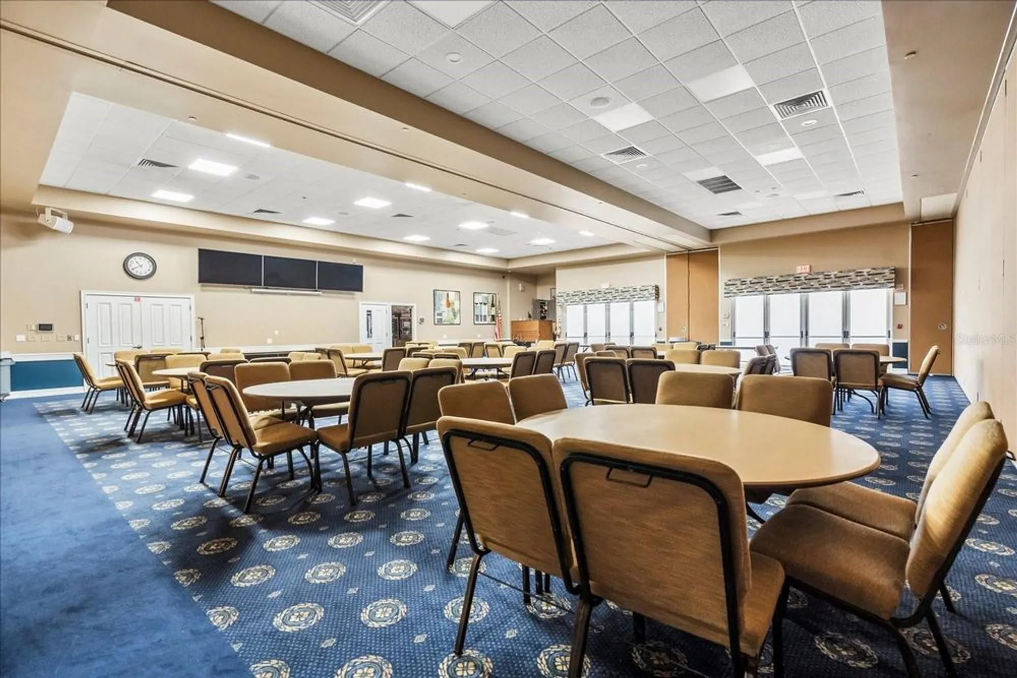 Property Slideshow image 40 of 52 | 2112 saint ives ct, Clermont, FL, 34711