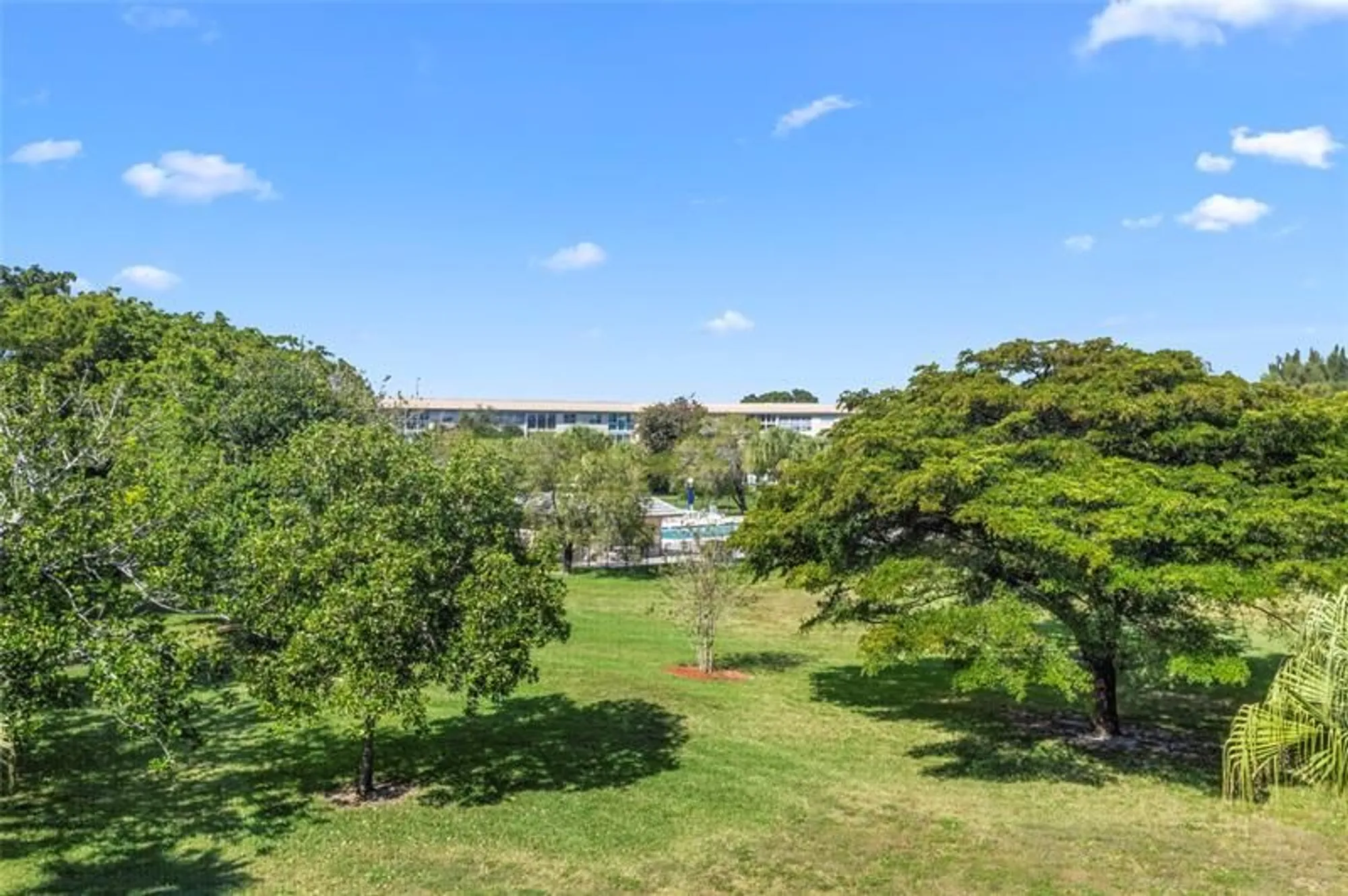 Property Slideshow image 14 of 37 | 1606 abaco dr h3, Coconut Creek, FL, 33066