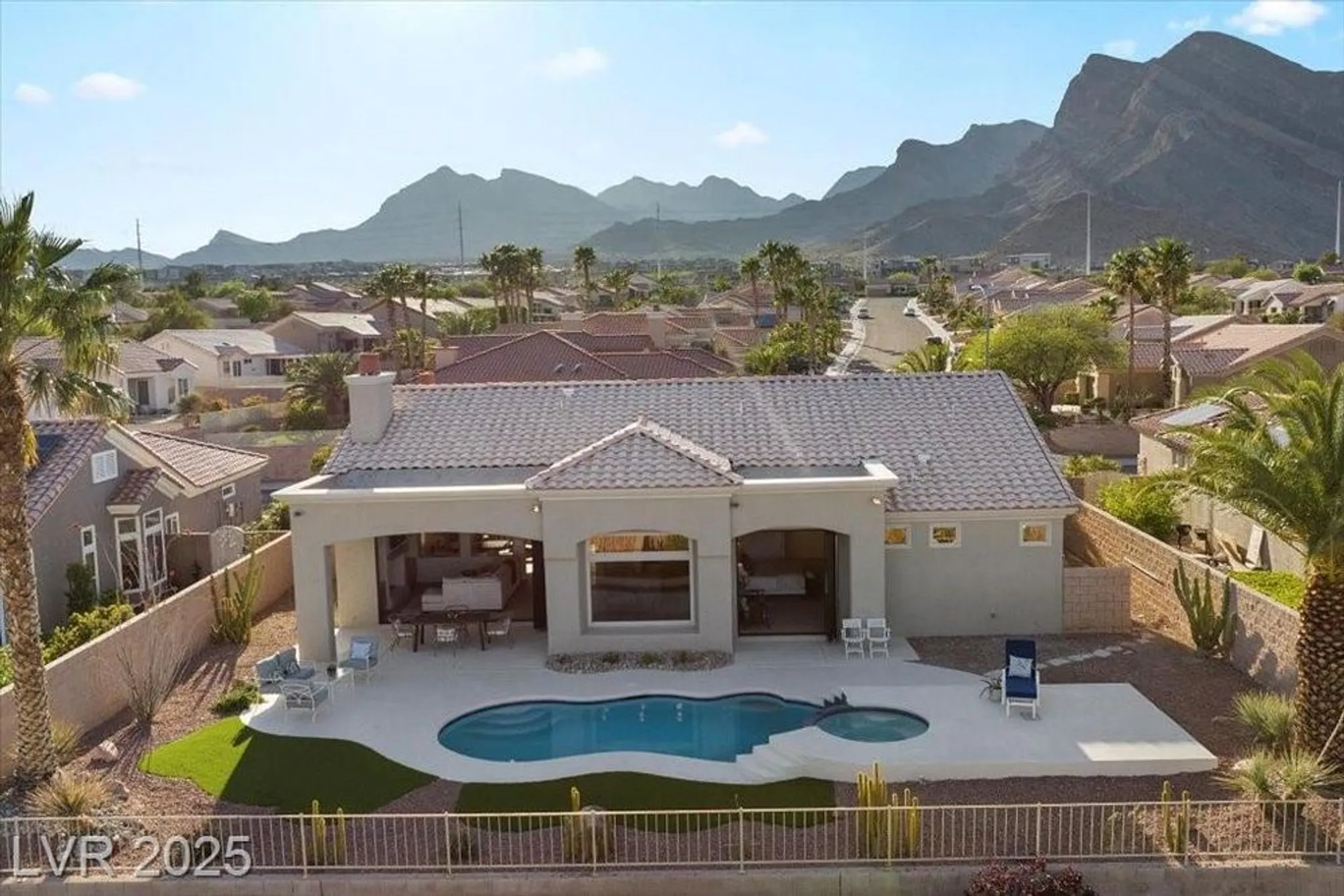 Property Slideshow image 49 of 78 | 2508 faiss dr, Las Vegas, NV, 89134