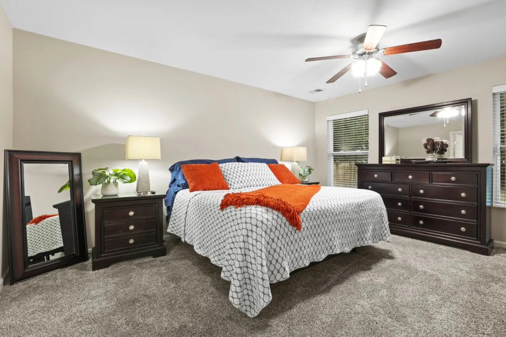 Property Slideshow image 9 of 27 | 1465 woodside dr, Lebanon, TN, 37087