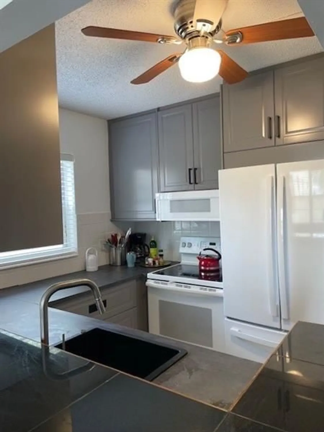 Property Slideshow image 8 of 67 | 492 tilford w # 492, Deerfield Beach, FL, 33442