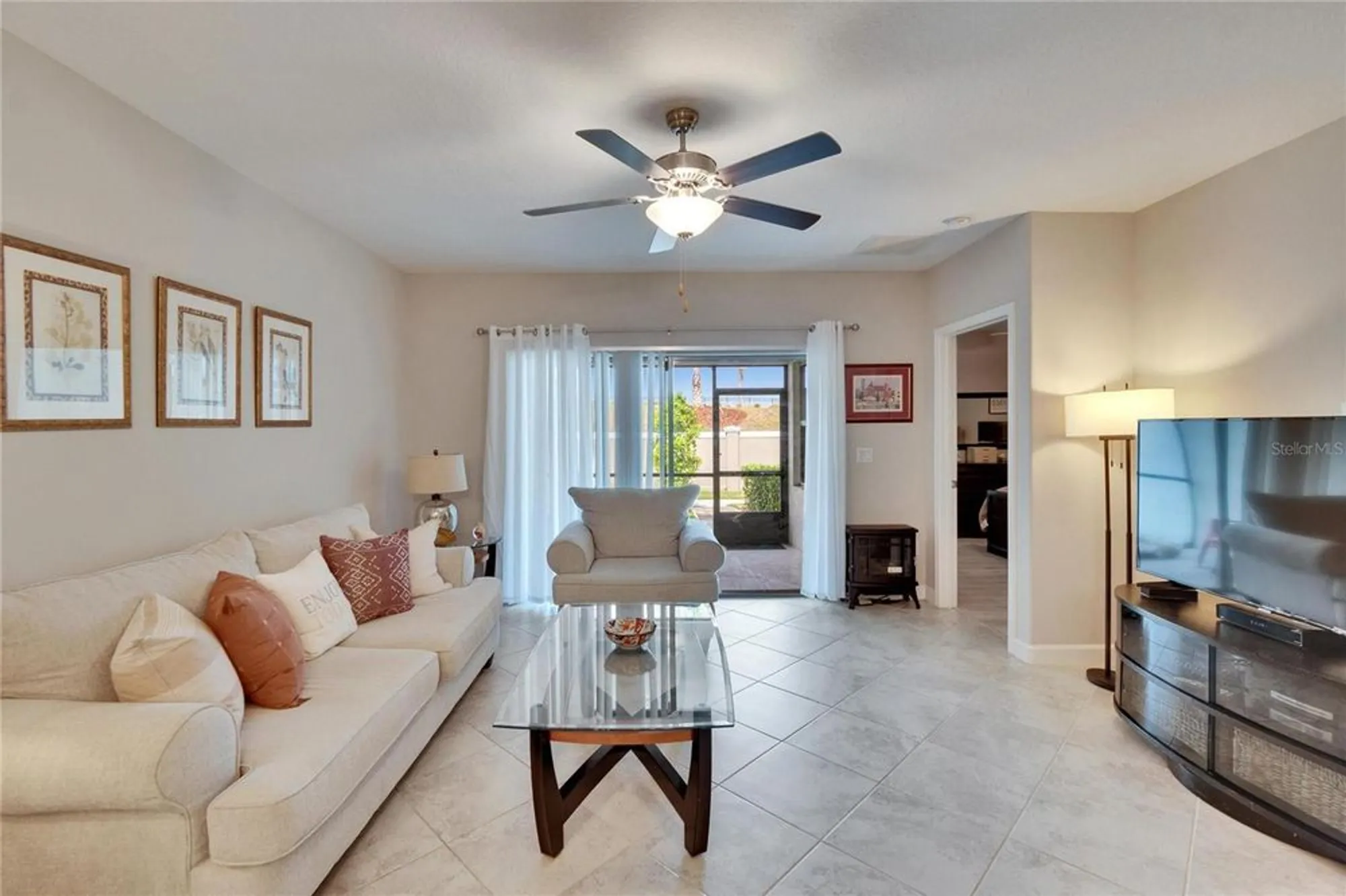 Property Slideshow image 24 of 97 | 16927 april plush dr, Wimauma, FL, 33598