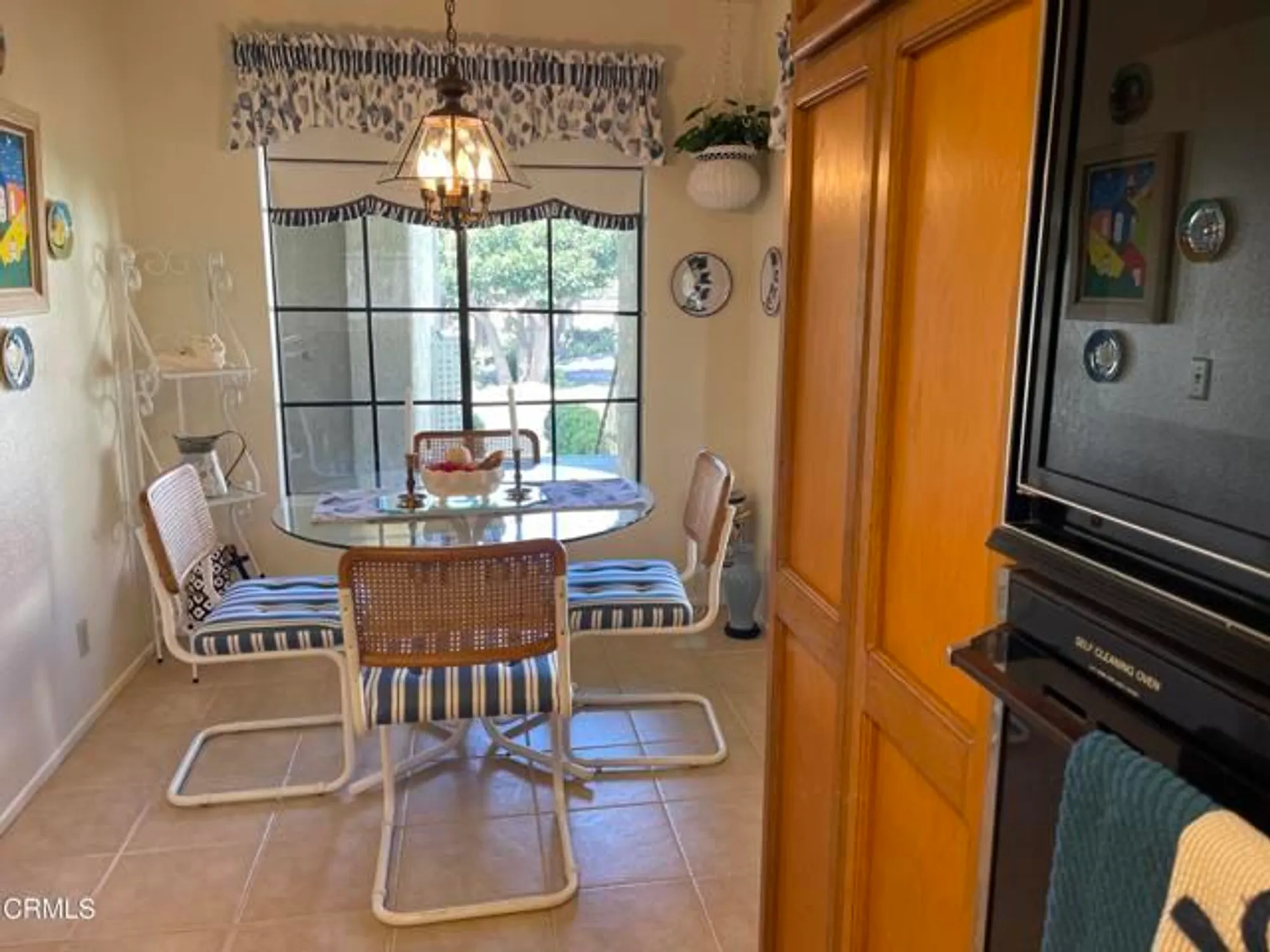 Property Slideshow image 21 of 75 | 2240 cannes sq, Oxnard, CA, 93035