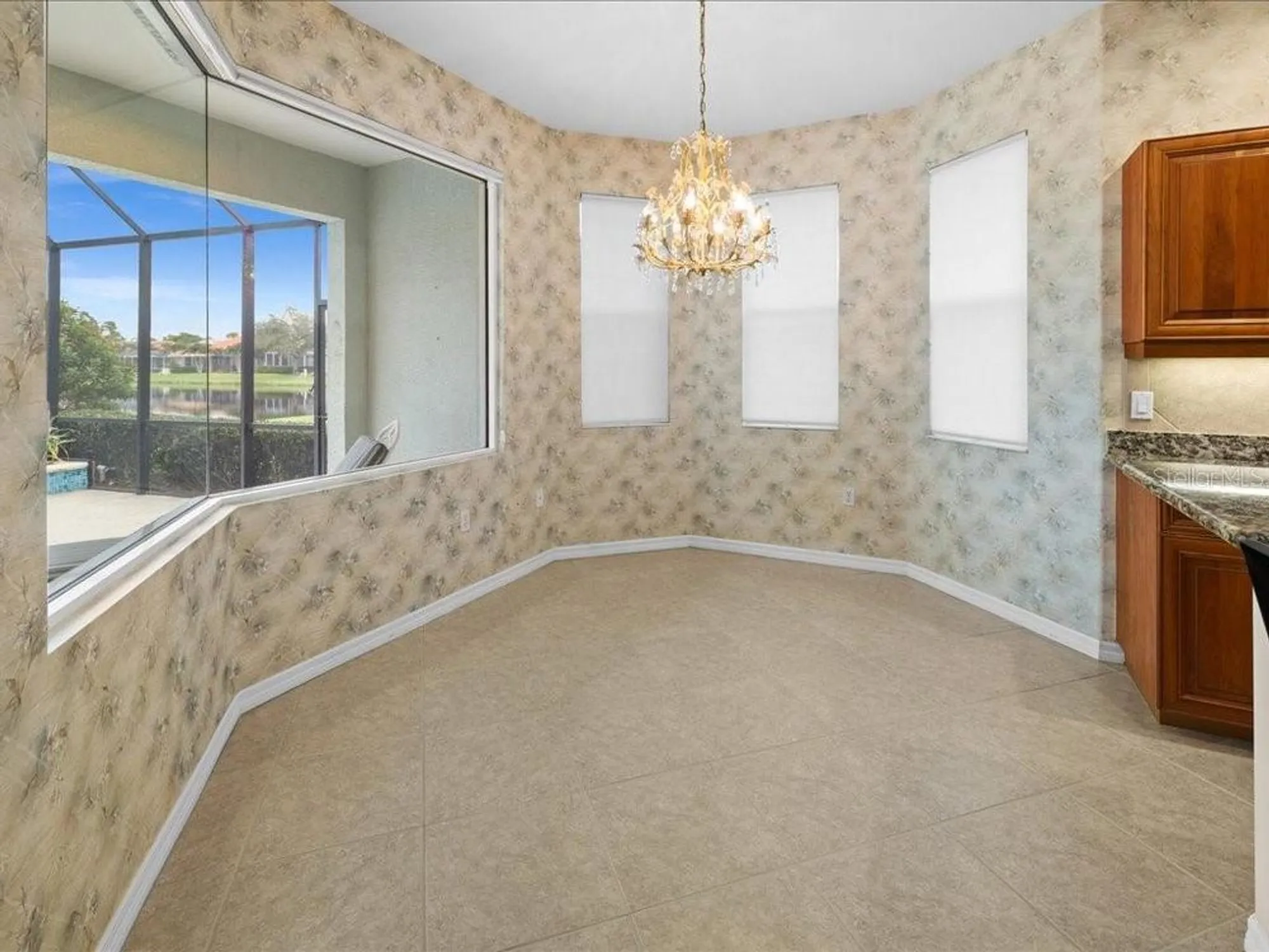 Property Slideshow image 12 of 61 | 3927 whispering oaks dr, North Port, FL, 34287