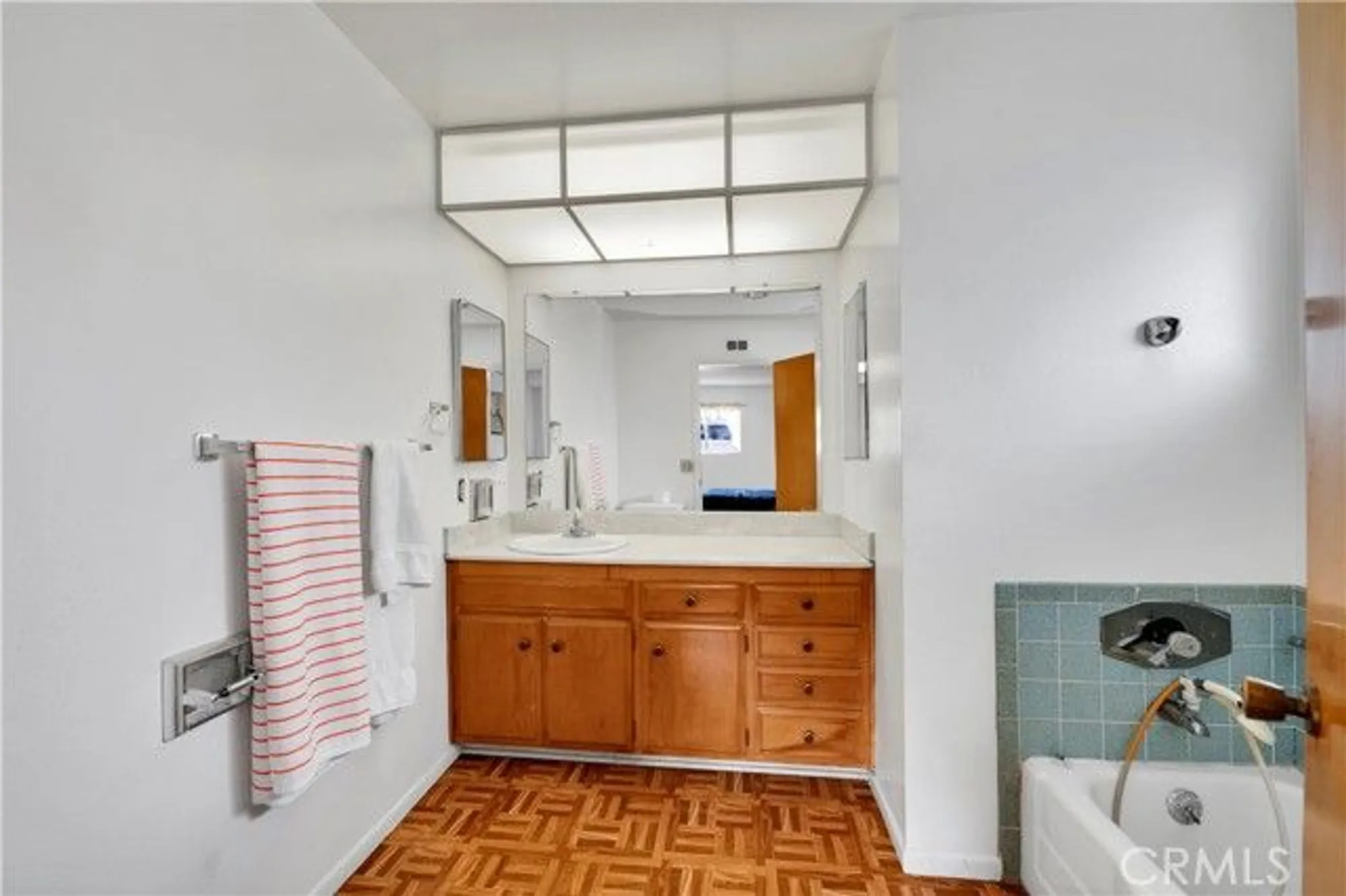 Property Slideshow image 17 of 23 | 1520 sandlewood dr, Hemet, CA, 92543