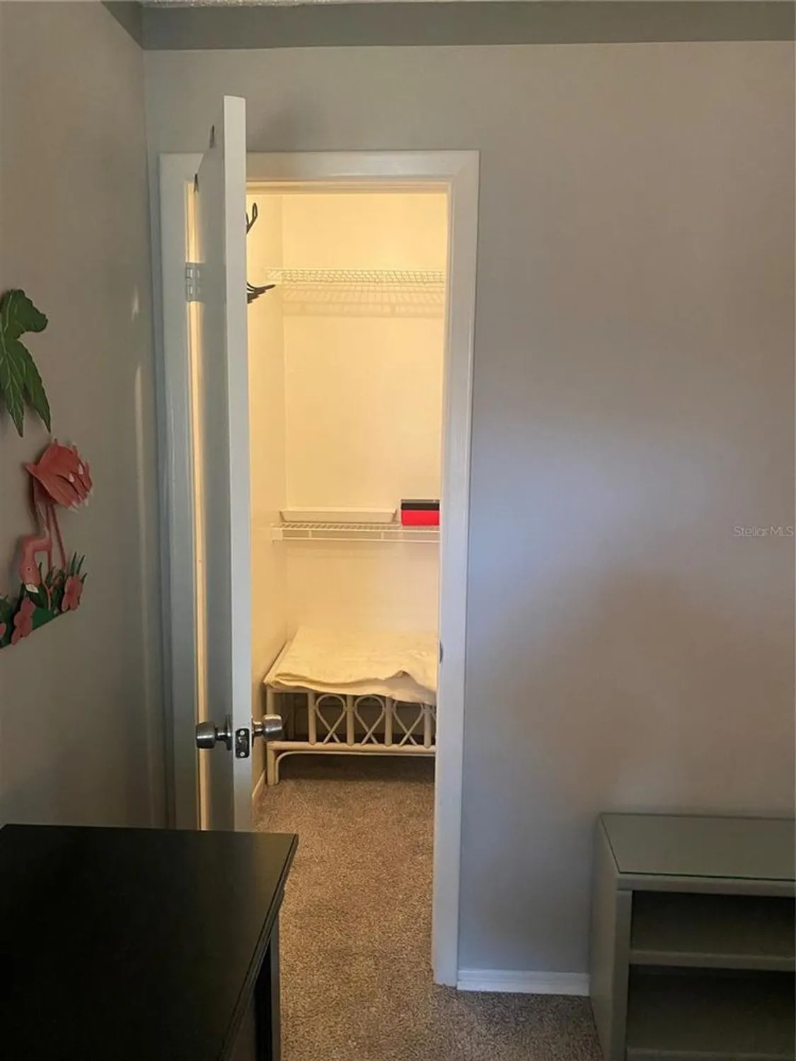 Property Slideshow image 20 of 38 | 832 cambridge ct, Dunedin, FL, 34698