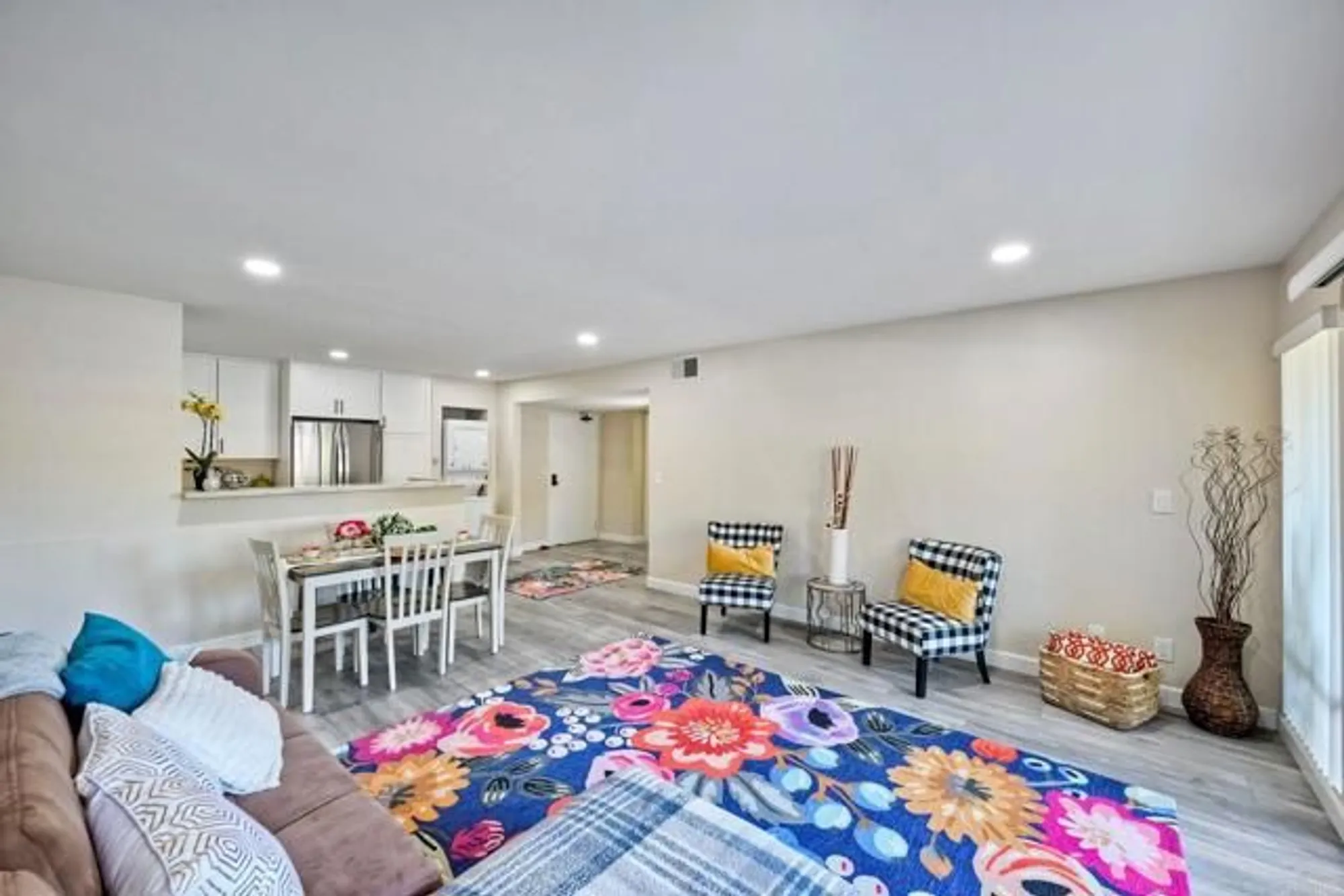 Property Slideshow image 12 of 31 | 12505 oaks north dr 141, San Diego, CA, 92128