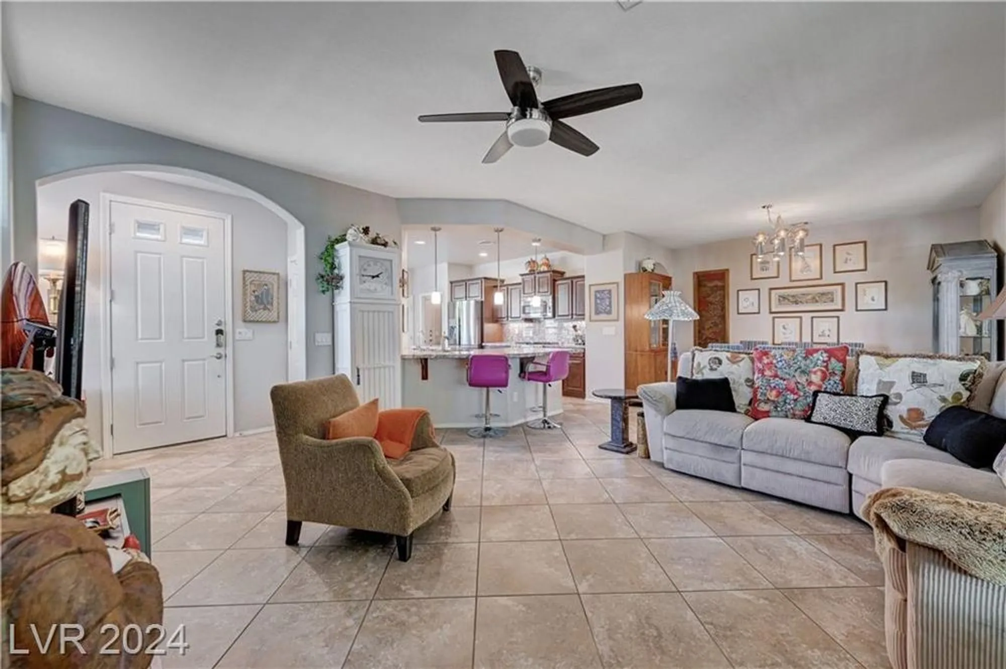 Property Slideshow image 19 of 86 | 5721 keystone crest st, North Las Vegas, NV, 89081