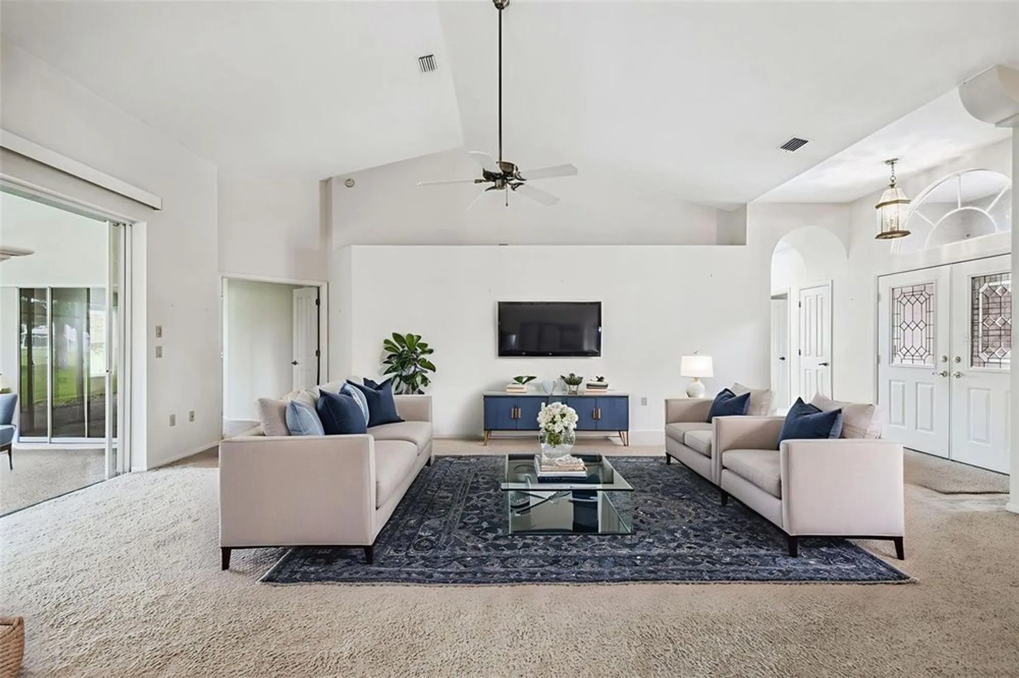 Property Slideshow image 13 of 86 | 8157 hidden hills dr, Spring Hill, FL, 34606
