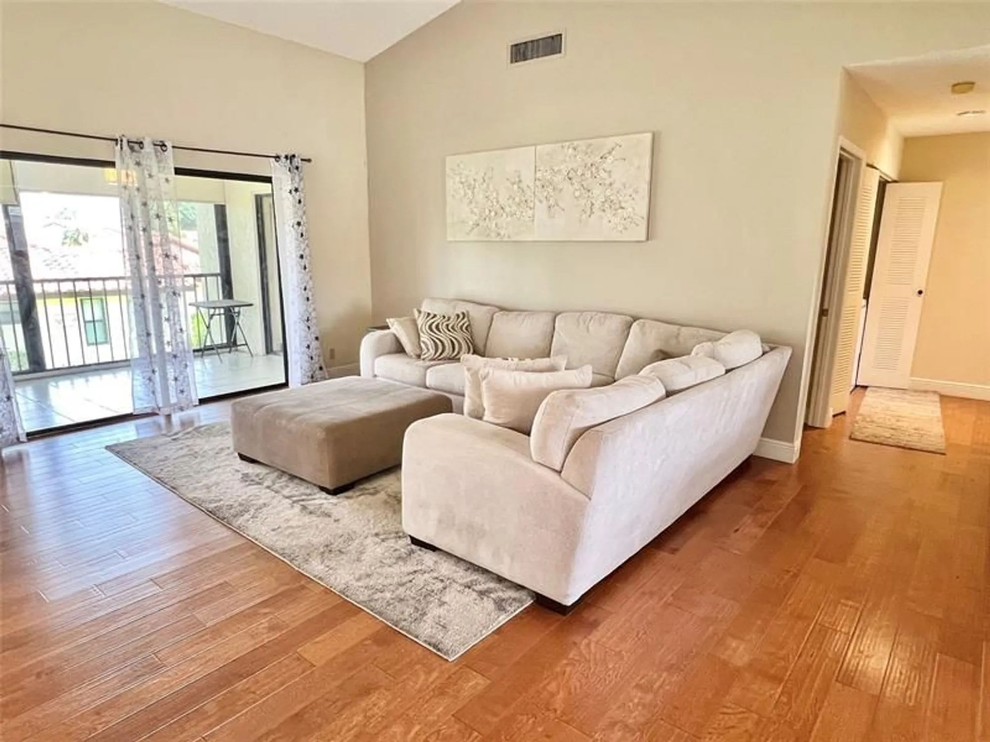 Property Slideshow image 3 of 20 | 10725 bahama palm way 201, Boynton Beach, FL, 33437