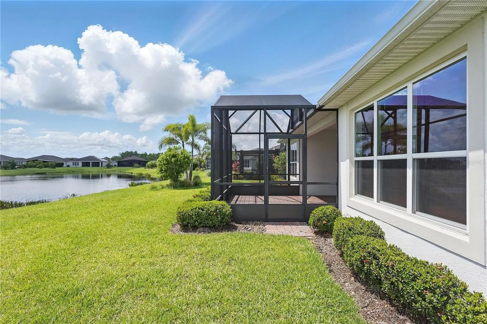 Property Slideshow image 31 of 37 | 142 olympus way, Kissimmee, FL, 34759