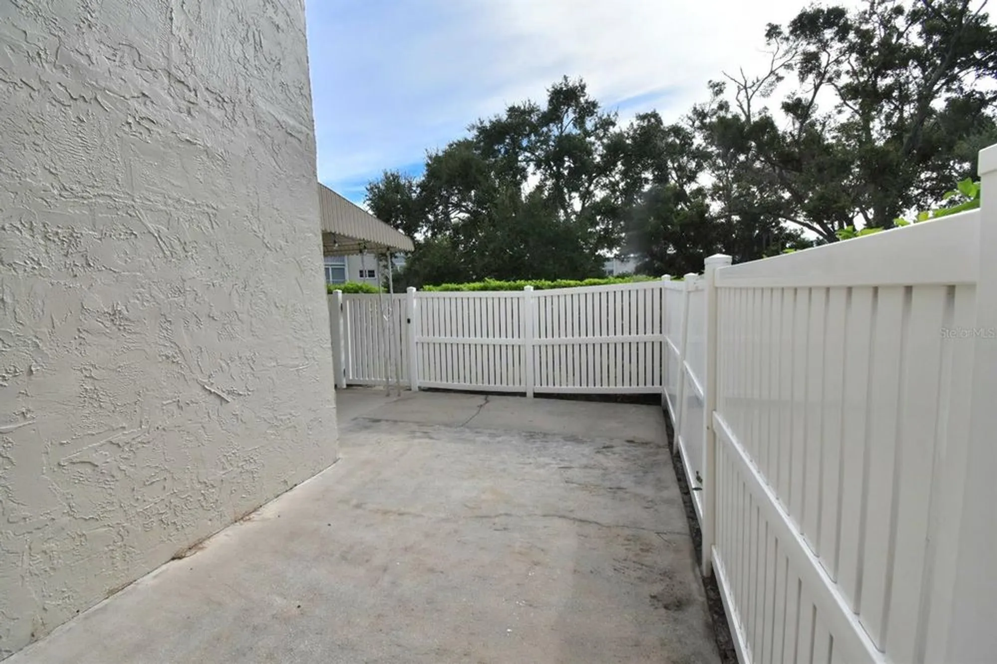 Property Slideshow image 39 of 50 | 940 virginia st 108, Dunedin, FL, 34698
