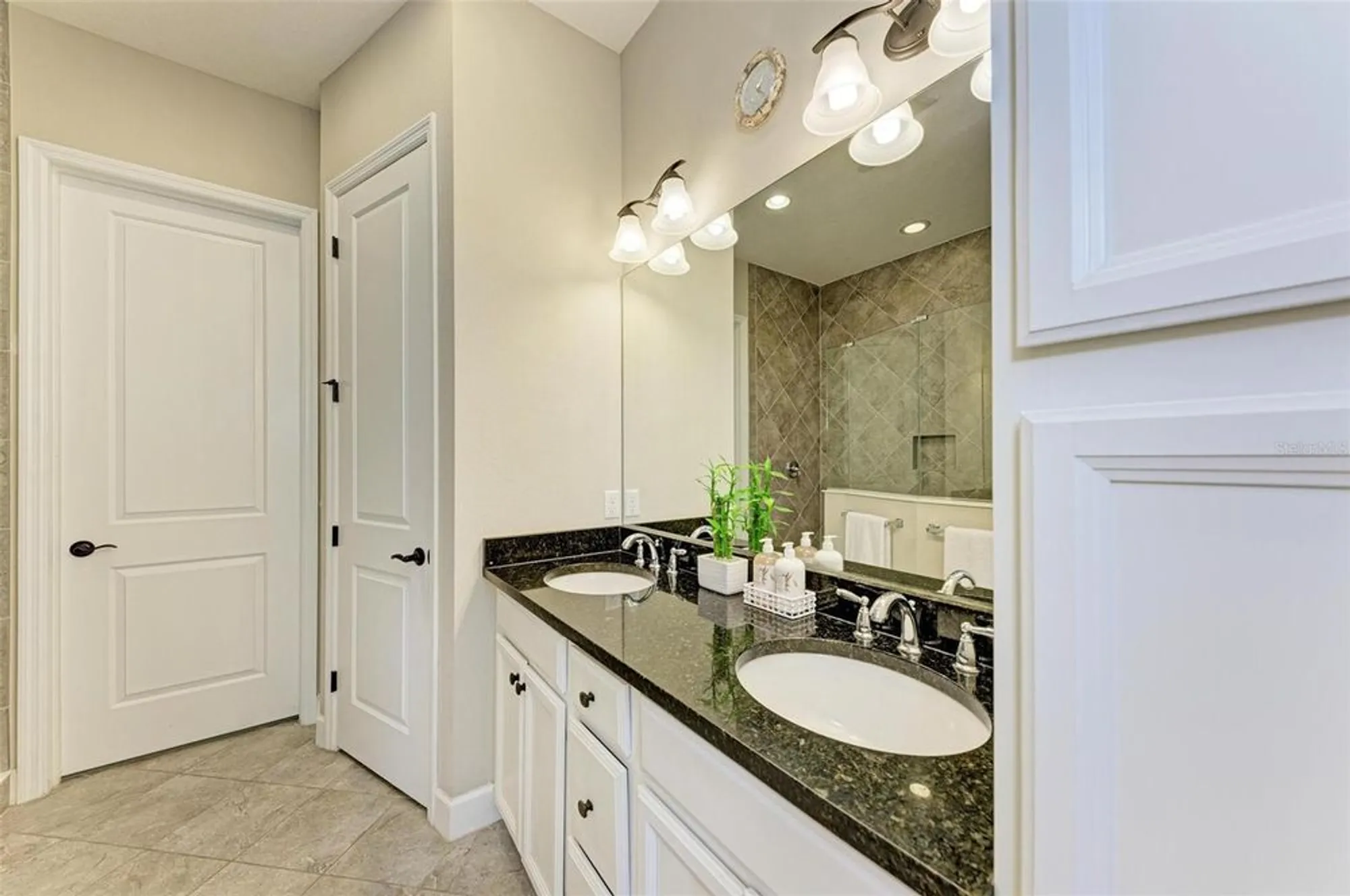 Property Slideshow image 31 of 97 | 367 compass point dr 201, Bradenton, FL, 34209