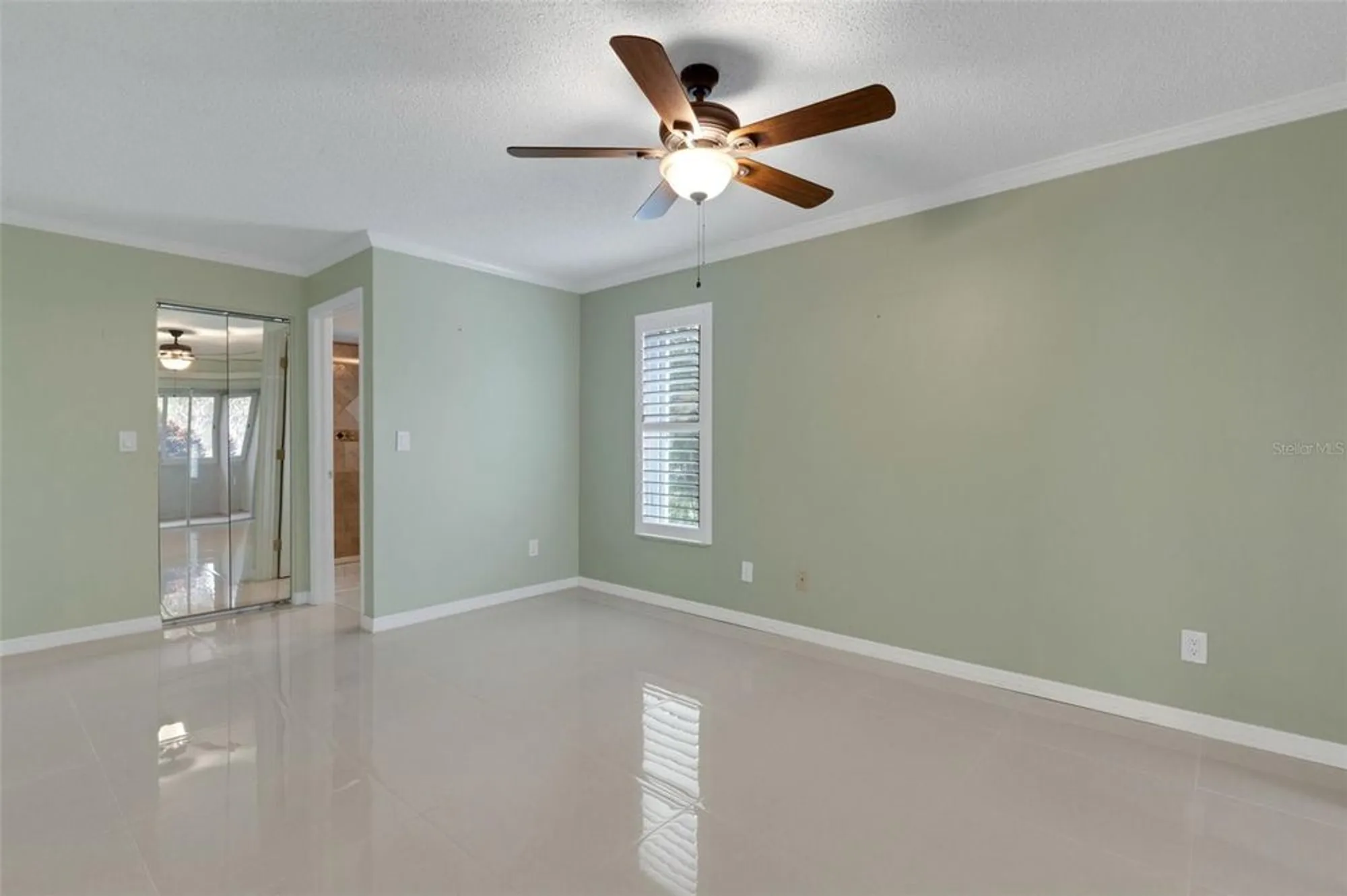 Property Slideshow image 24 of 90 | 3098 e dorchester dr, Palm Harbor, FL, 34684
