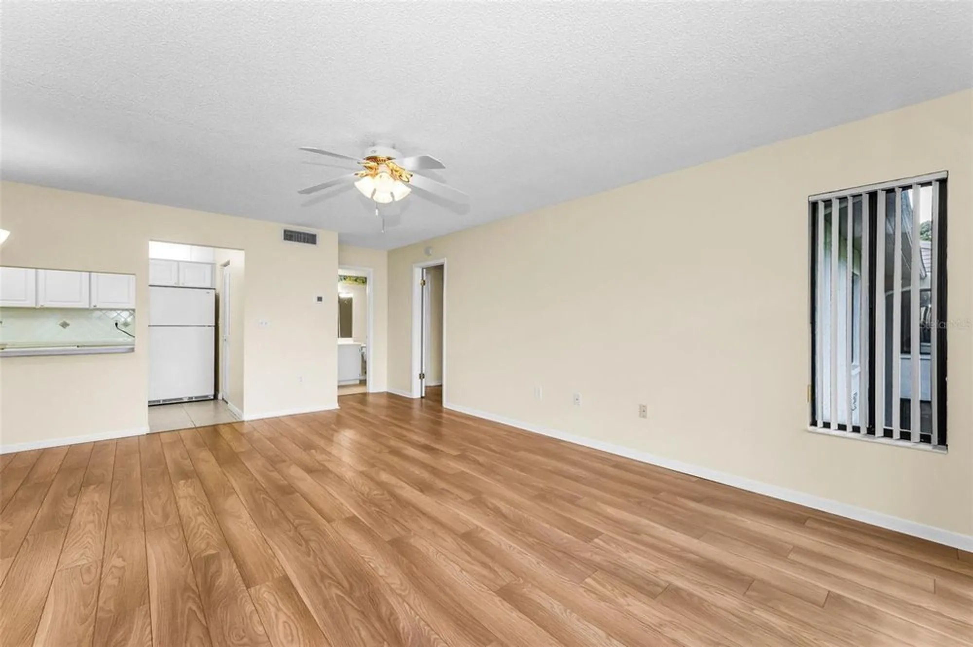 Property Slideshow image 18 of 62 | 2687 pine ridge way f2, Palm Harbor, FL, 34684