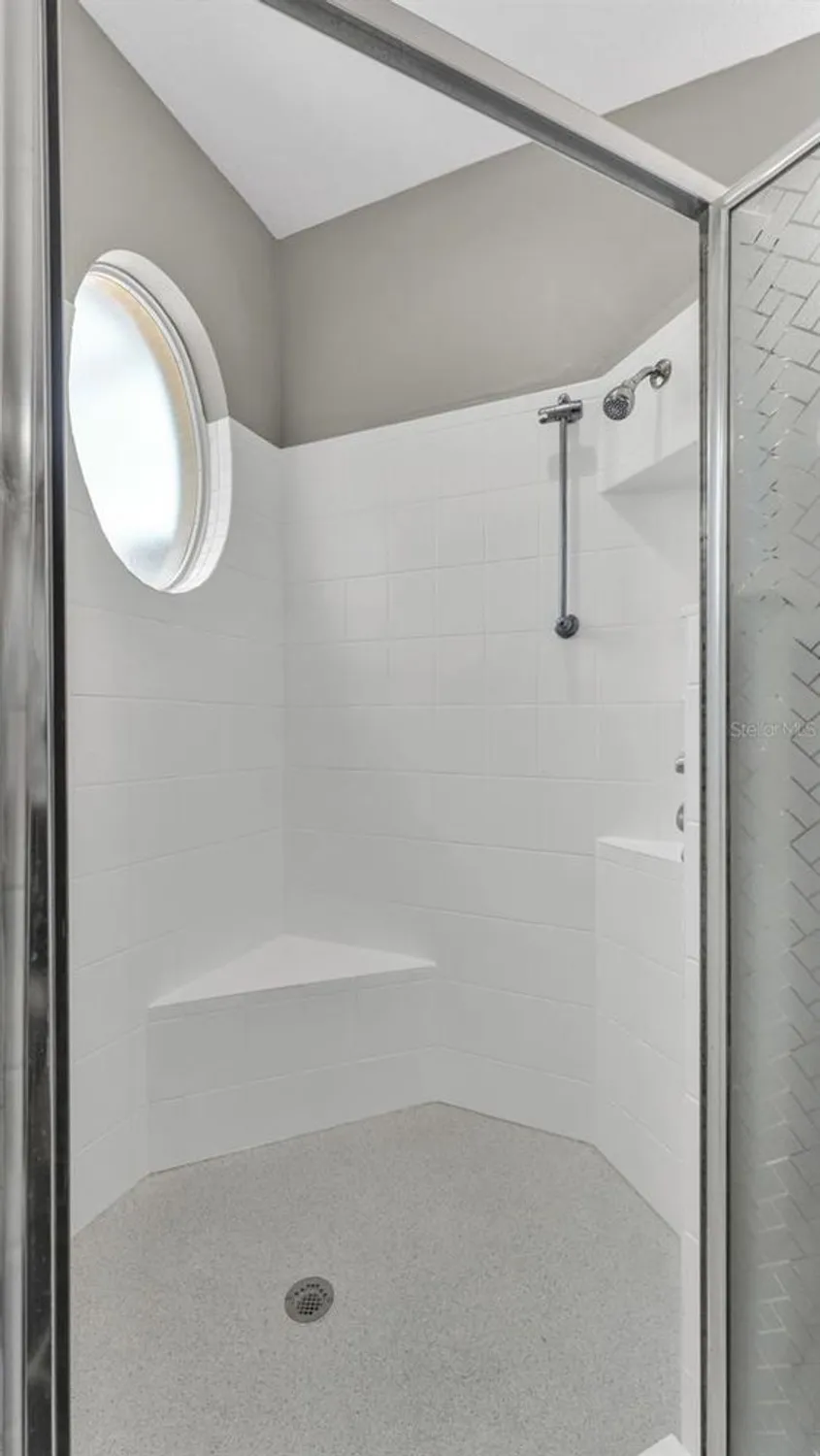 Property Slideshow image 26 of 56 | 4344 whistlewood cir, Lakeland, FL, 33811