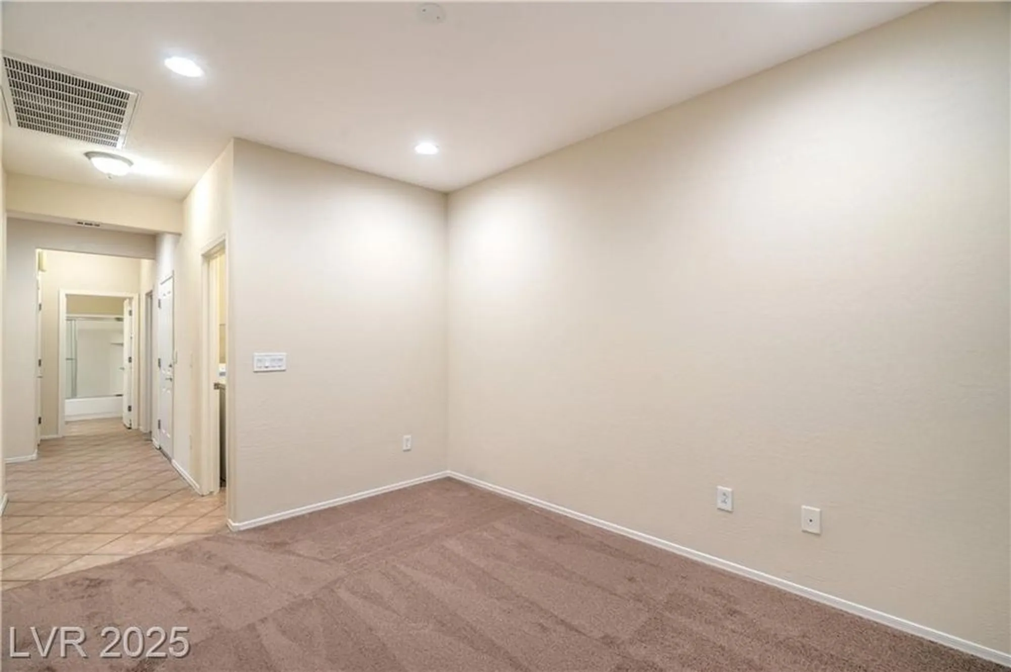 Property Slideshow image 27 of 62 | 2331 meteor shower st, Henderson, NV, 89044