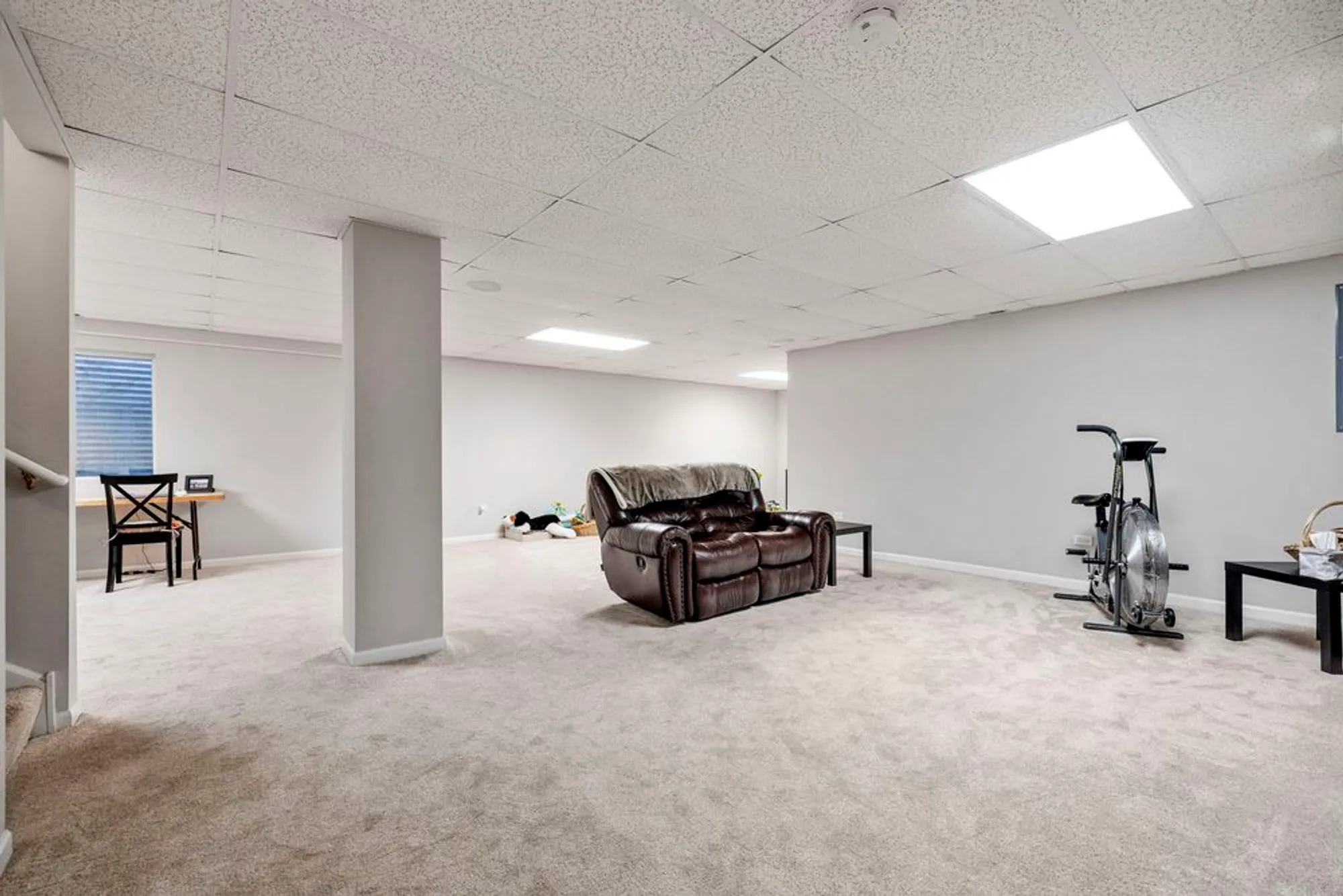 Property Slideshow image 24 of 28 | 16415 grandwood lake dr, Crest Hill, IL, 60403