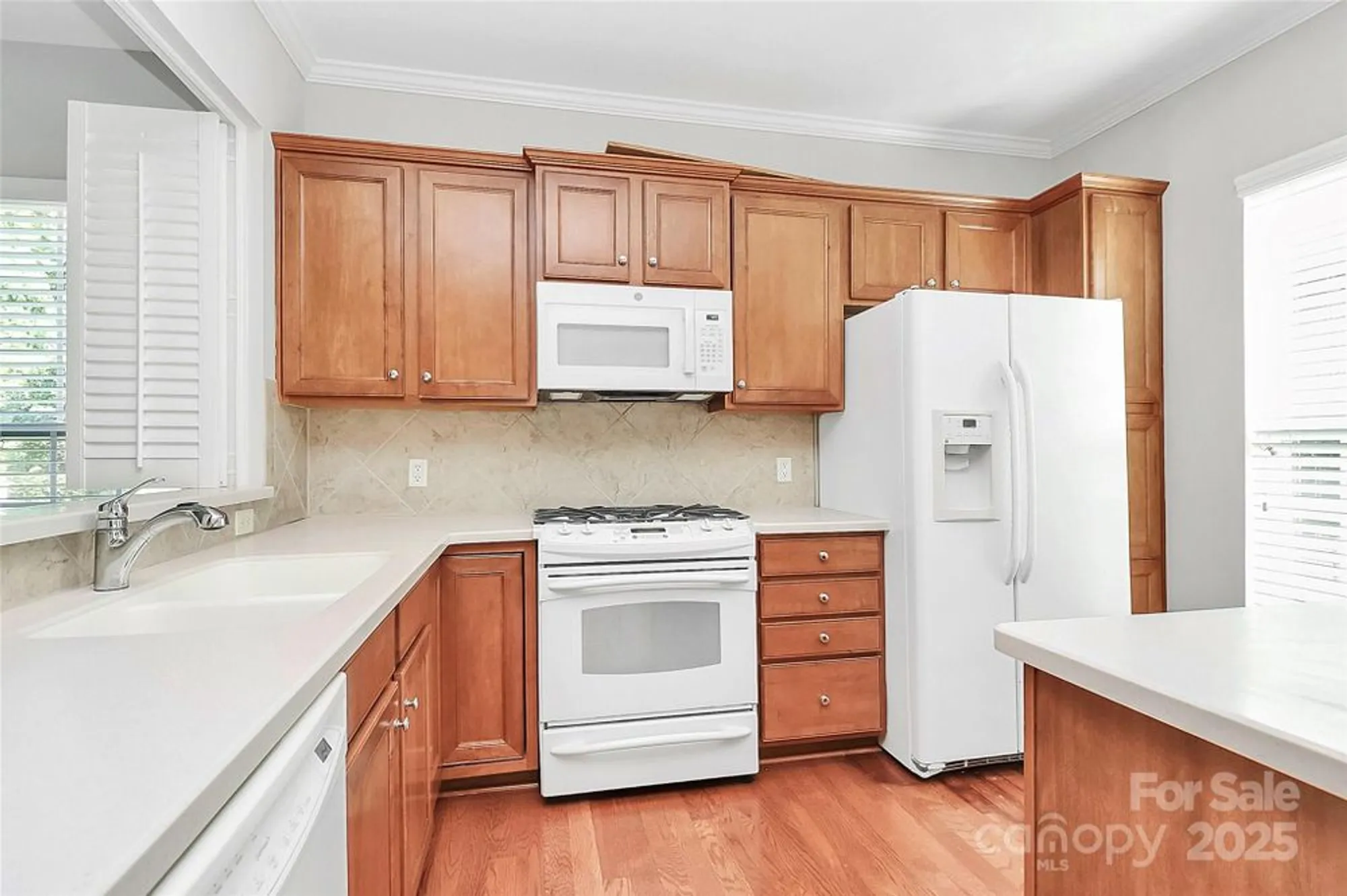 Property Slideshow image 10 of 48 | 911 lily magnolia ct, Fort Mill, SC, 29707