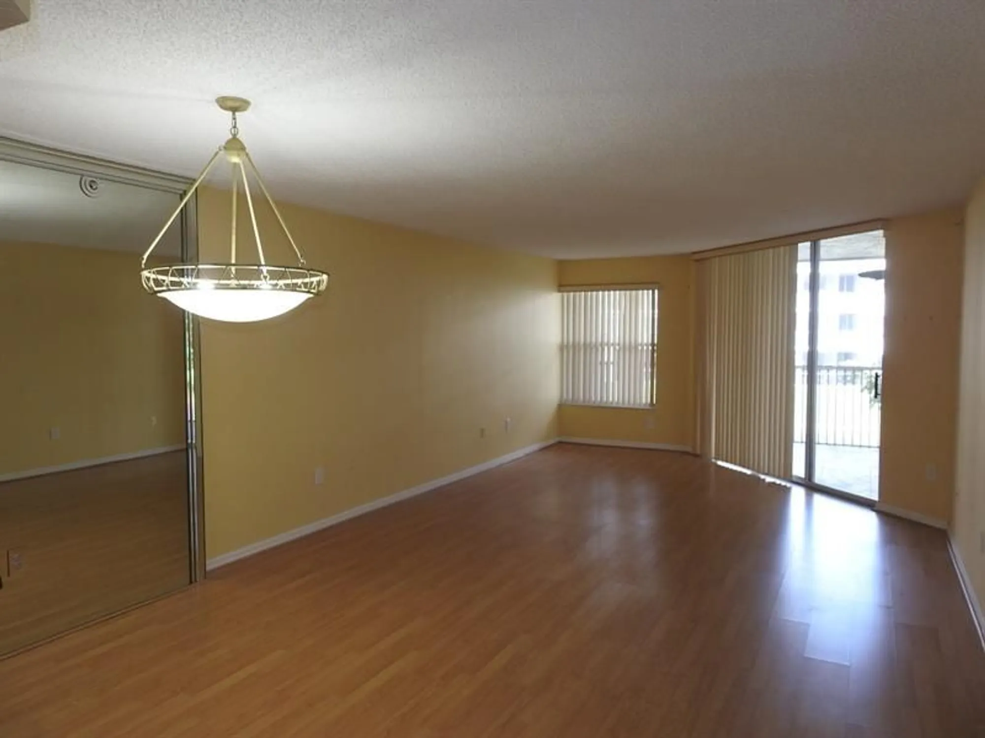 Property Slideshow image 6 of 26 | 7641 granville dr 209, Tamarac, FL, 33321