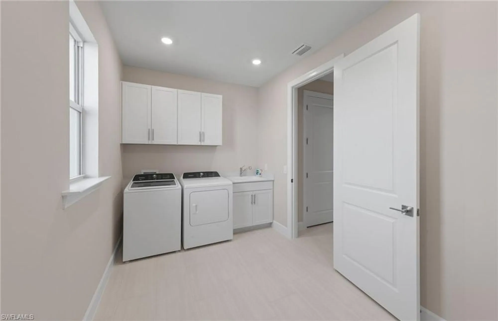 Property Slideshow image 28 of 46 | 7393 blue salvia dr, North Fort Myers, FL, 33917