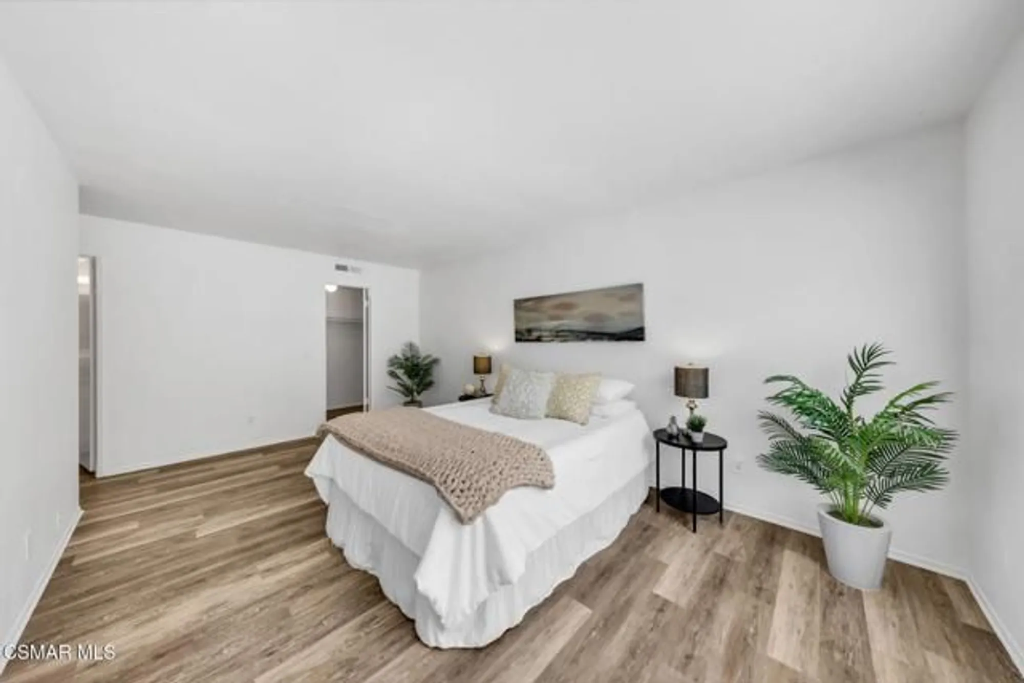 Property Slideshow image 22 of 52 | 224 oakleaf dr apt 102, Thousand Oaks, CA, 91360