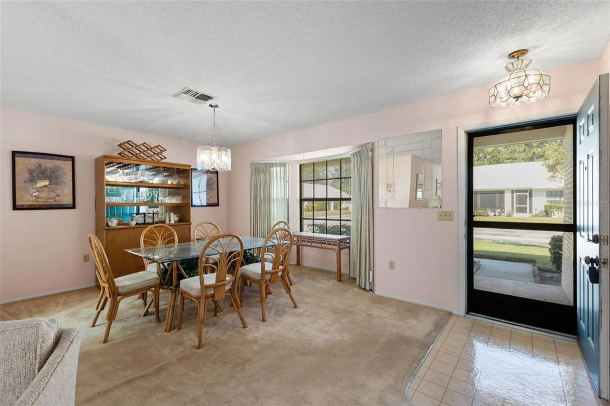 Property Slideshow image 6 of 43 | 9451 rockbridge cir, New Port Richey, FL, 34655