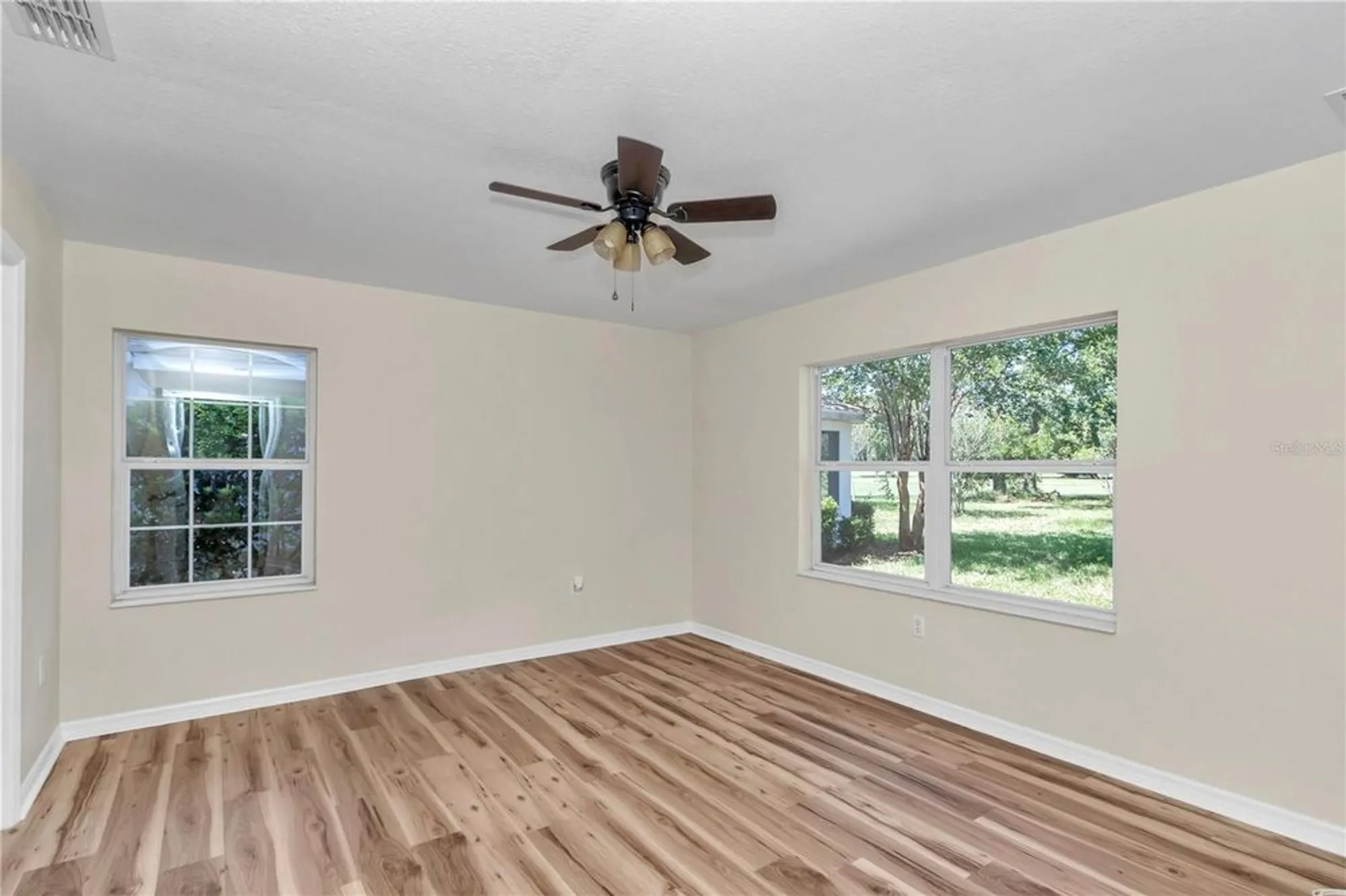 Property Slideshow image 13 of 27 | 11745 sw 72nd cir, Ocala, FL, 34476