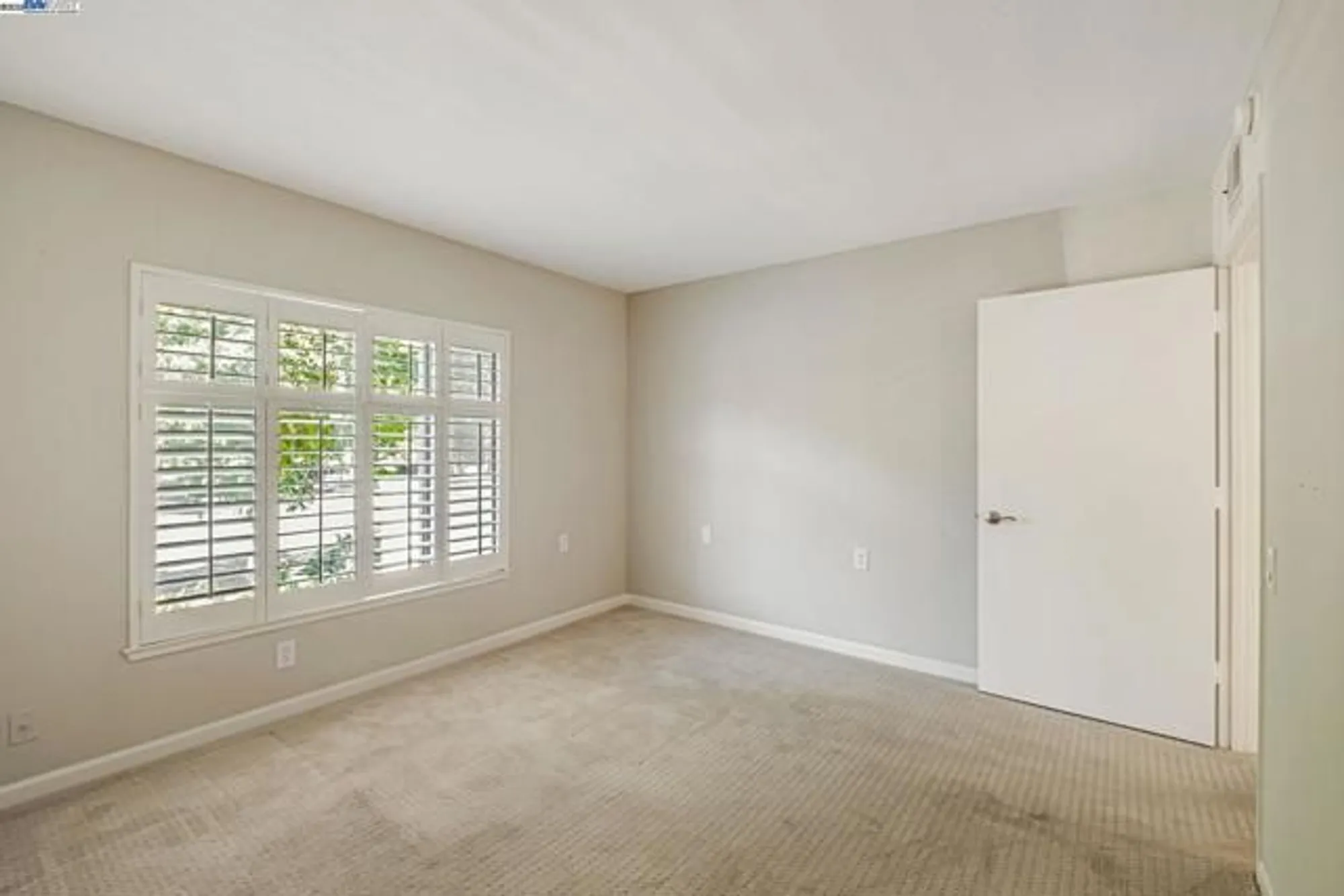 Property Slideshow image 20 of 29 | 1400 golden rain rd 3, Walnut Creek, CA, 94595