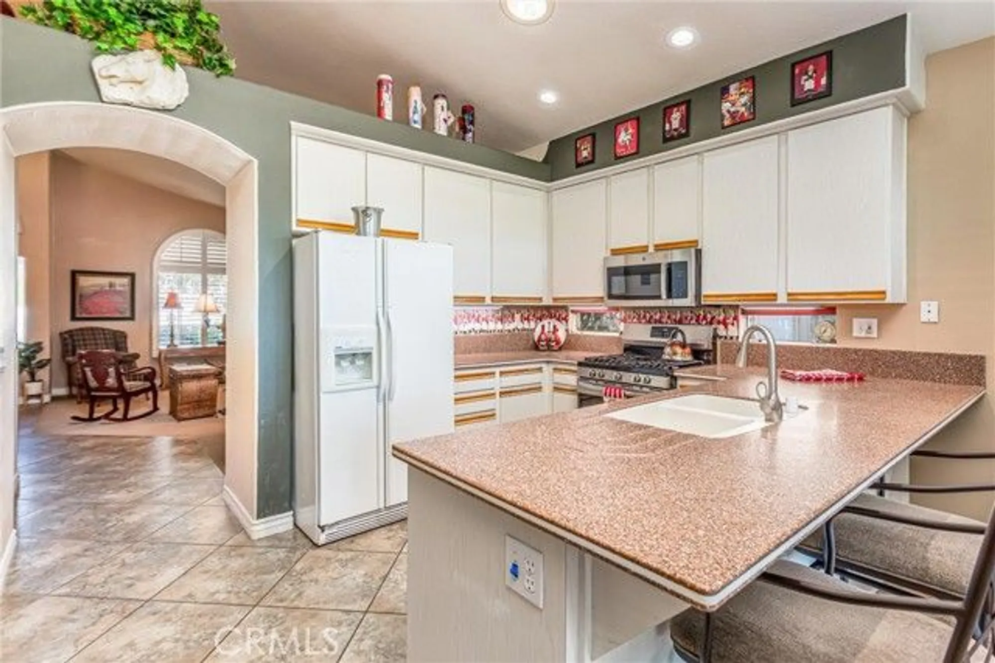 Property Slideshow image 11 of 36 | 6018 lake buena vista way, Banning, CA, 92220