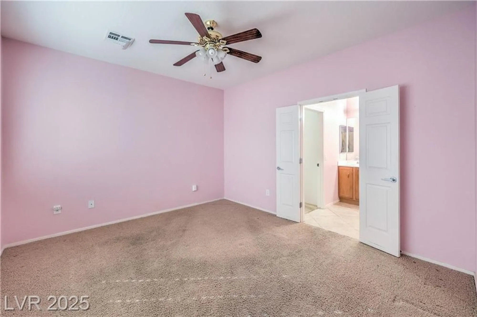 Property Slideshow image 13 of 49 | 2451 shore bird ave, North Las Vegas, NV, 89084